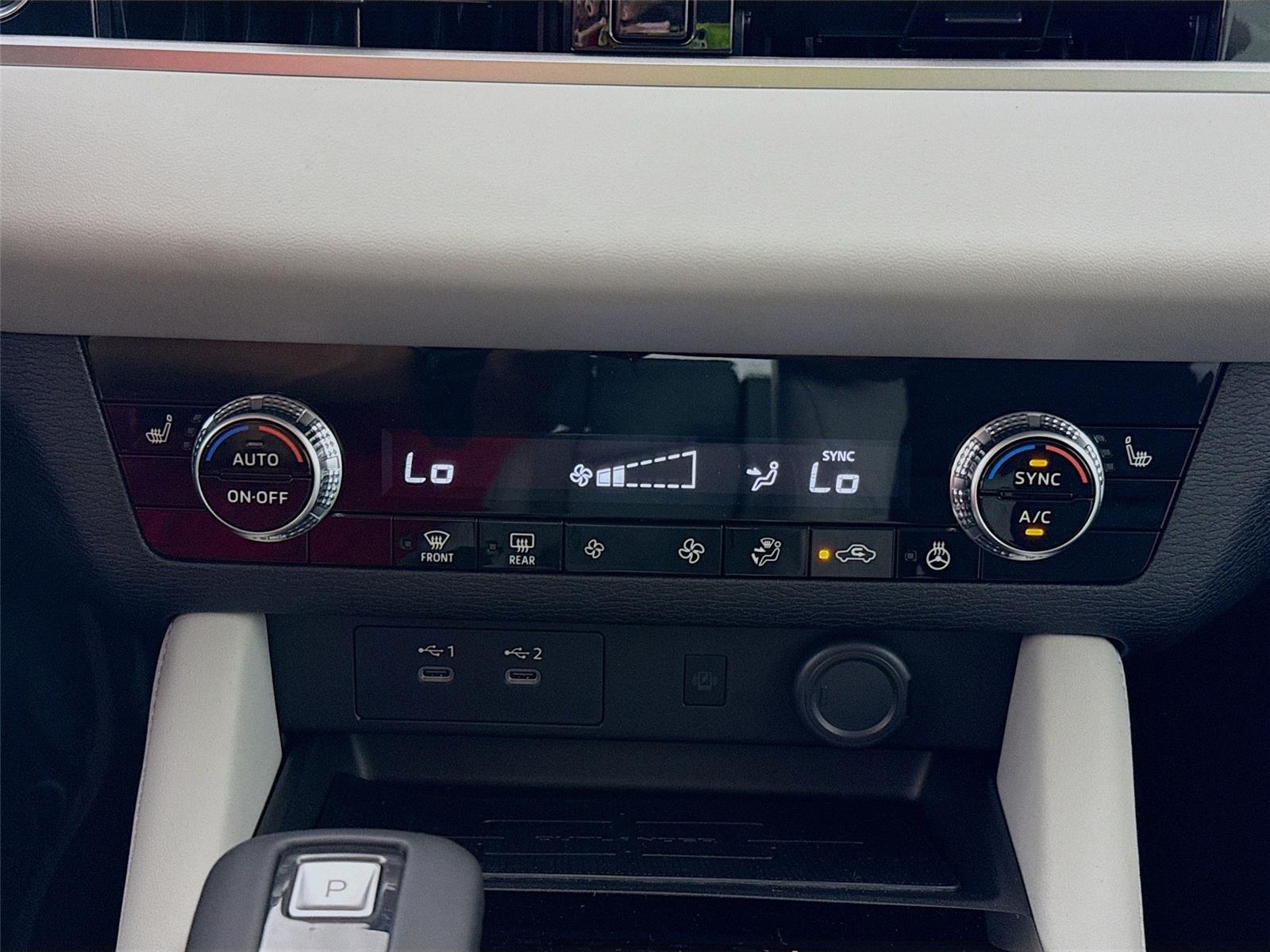 2026 Mitsubishi Outlander SE - Photo 15