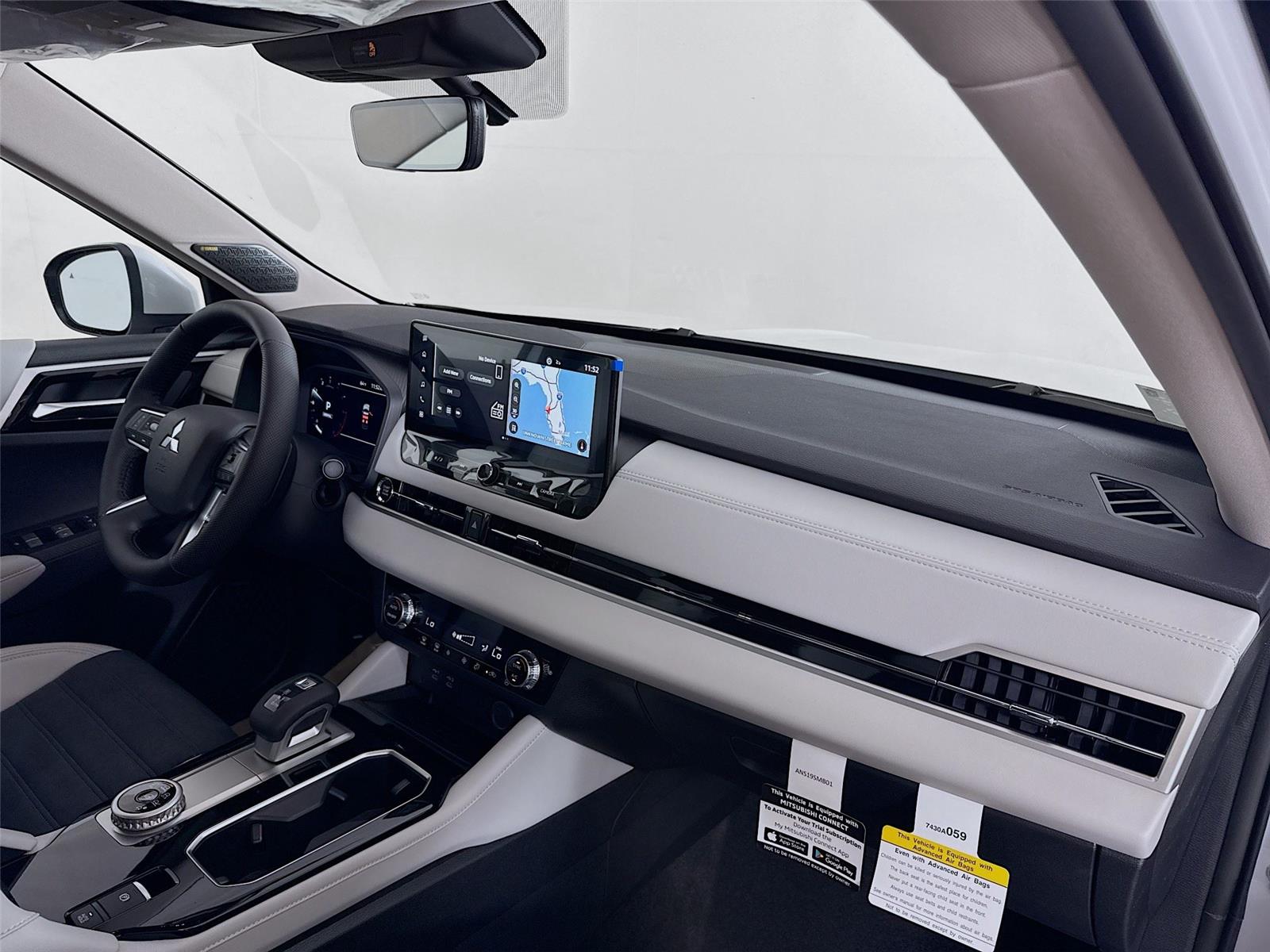 2026 Mitsubishi Outlander SE - Photo 27