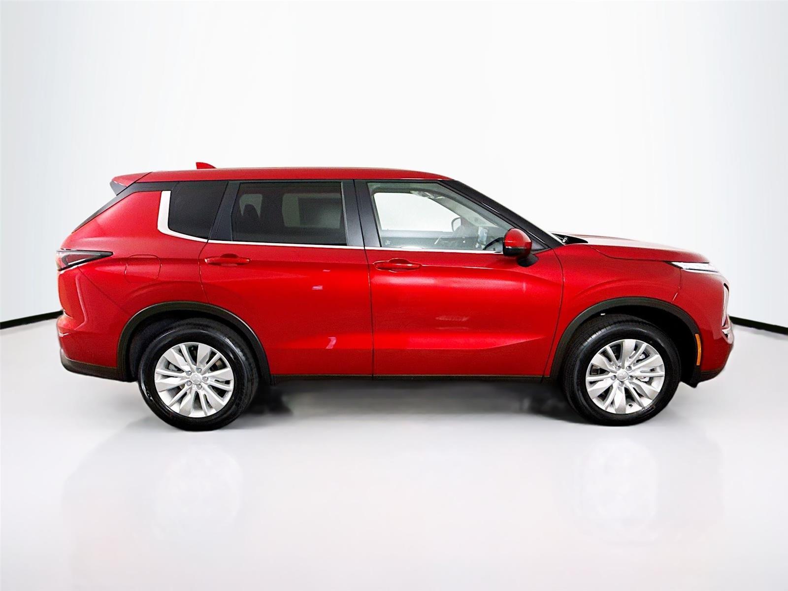 2026 Mitsubishi Outlander ES - Photo 29