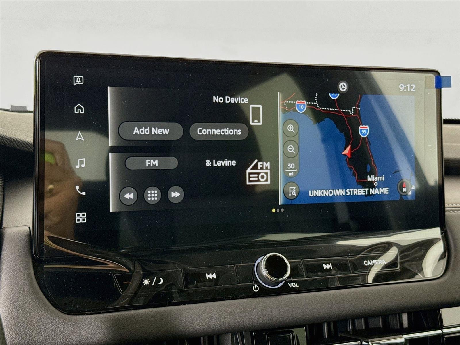 2026 Mitsubishi Outlander photo 8