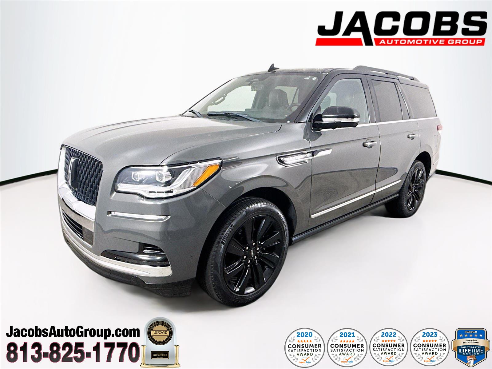 Black (Chroma Caviar Dark Gray Metallic Clearcoat) 2023 Lincoln Navigator SUV / Crossover Four-Wheel Drive Automatic
