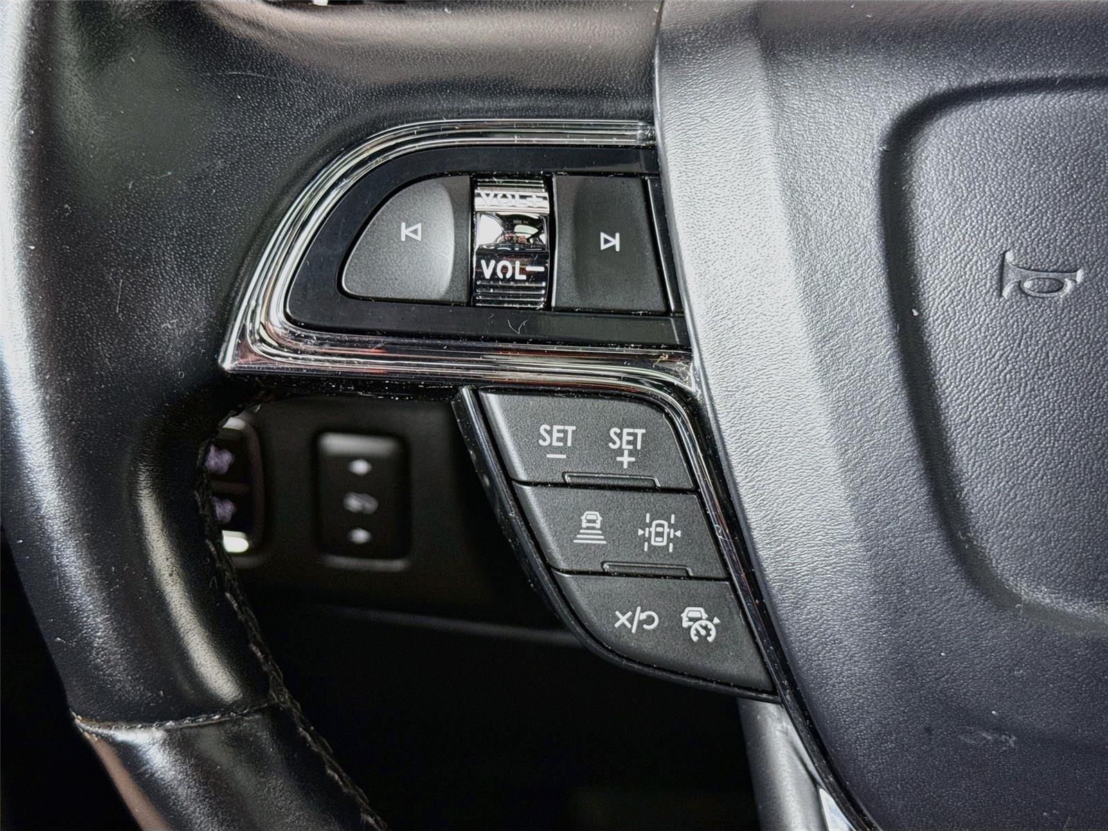 2023 Lincoln Navigator photo 12