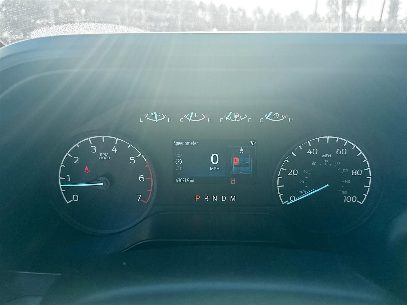 View vehicle photo 4