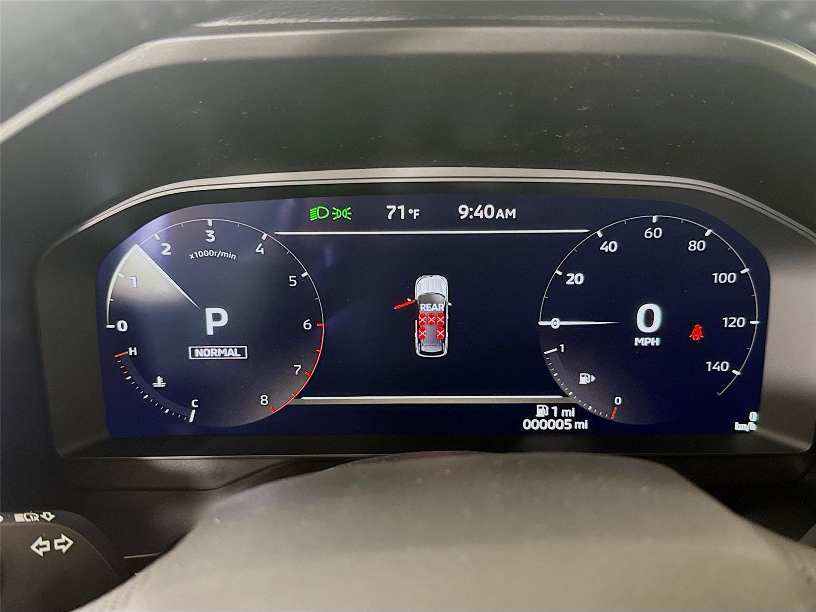 2026 Mitsubishi Outlander photo 4