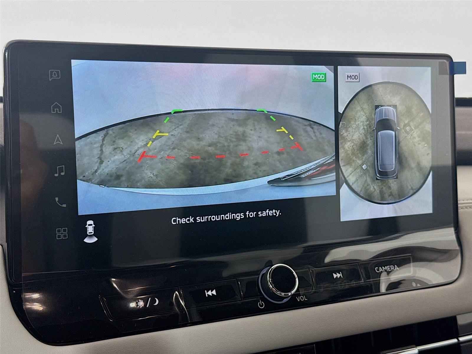 2026 Mitsubishi Outlander photo 10