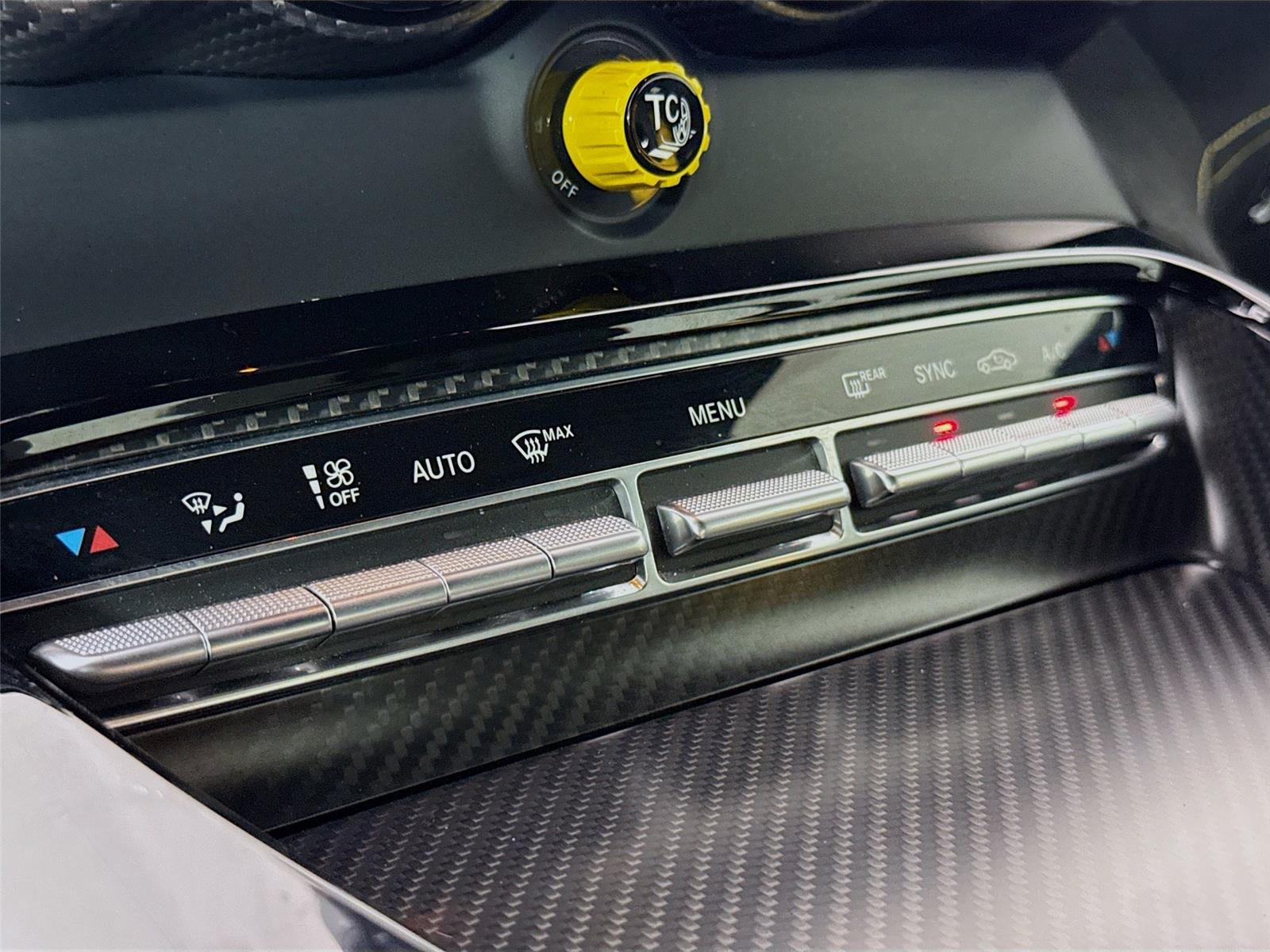 2020 Mercedes-Benz AMG GT photo 12