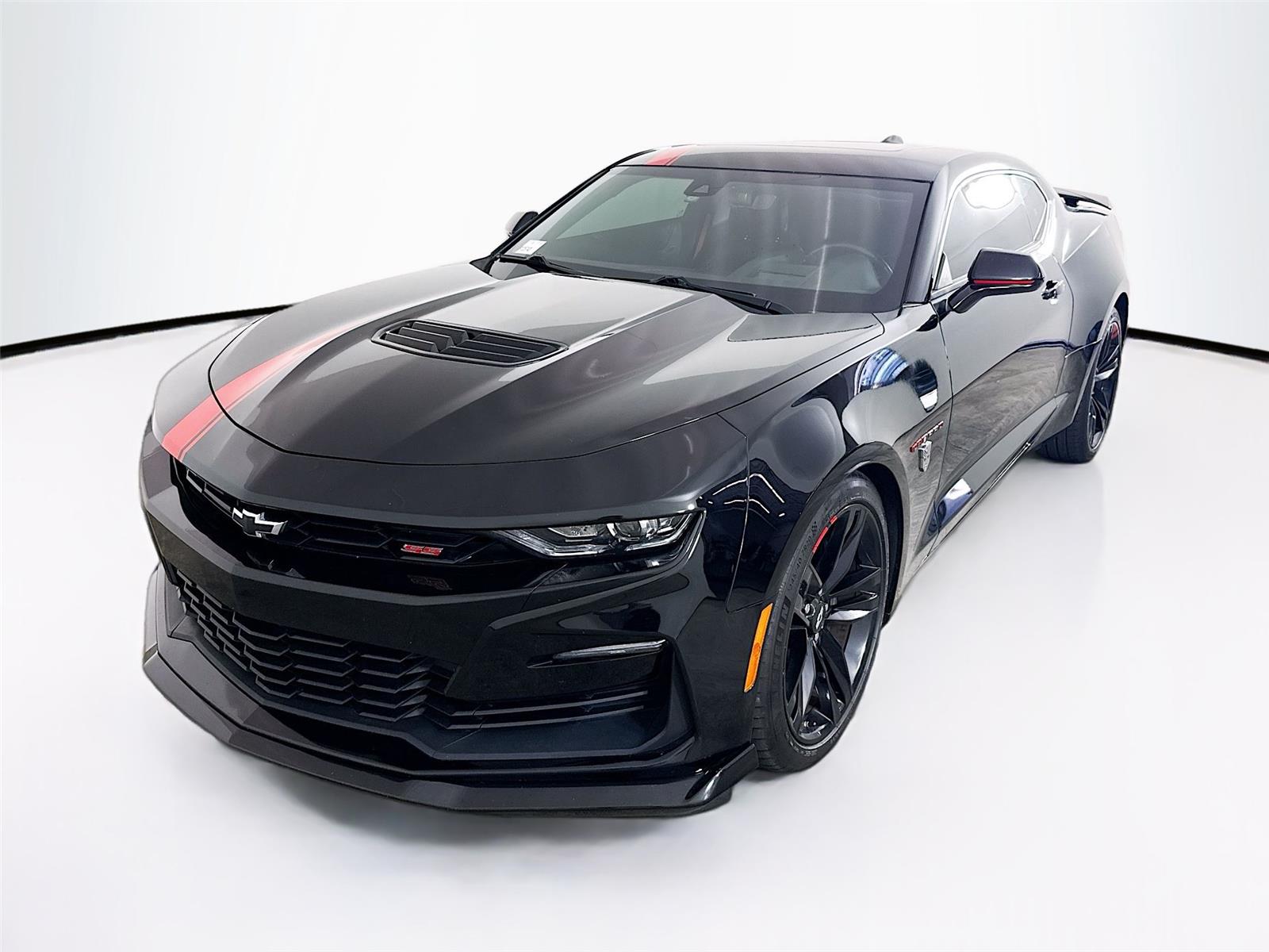 Black 2021 Chevrolet Camaro 2SS Coupe RWD Coupe Rear-Wheel Drive Automatic