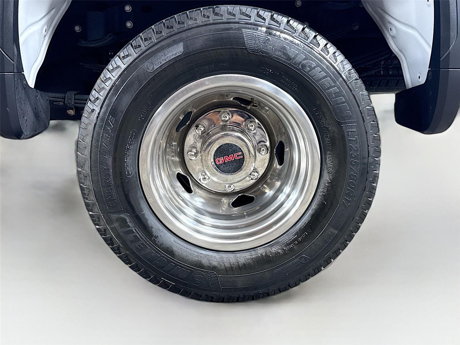 2023 GMC Sierra 3500HD Pro - Photo 25