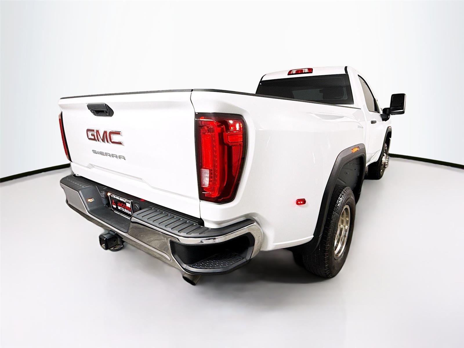 2023 GMC Sierra 3500HD Pro - Photo 32