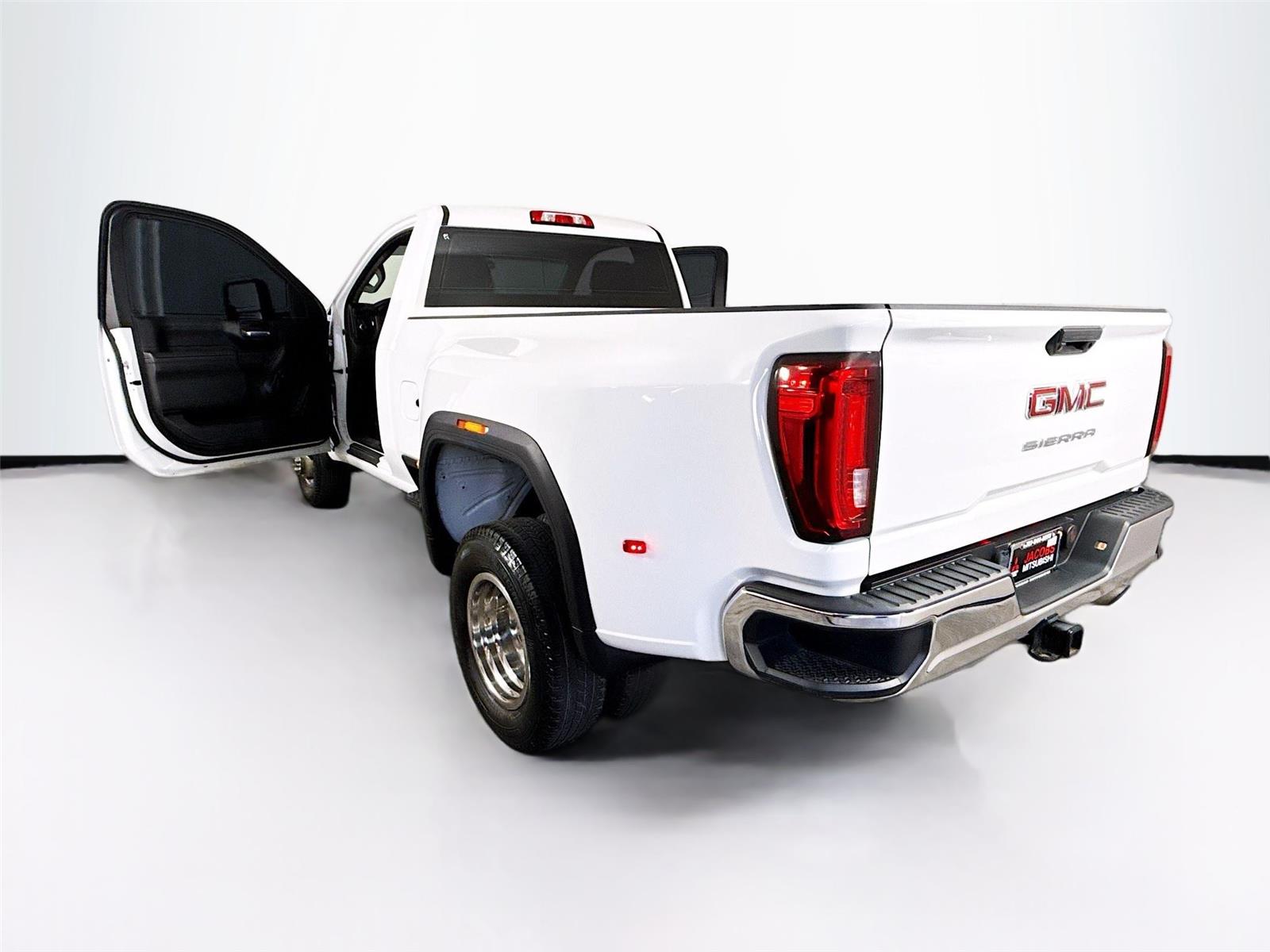 2023 GMC Sierra 3500HD Pro - Photo 34