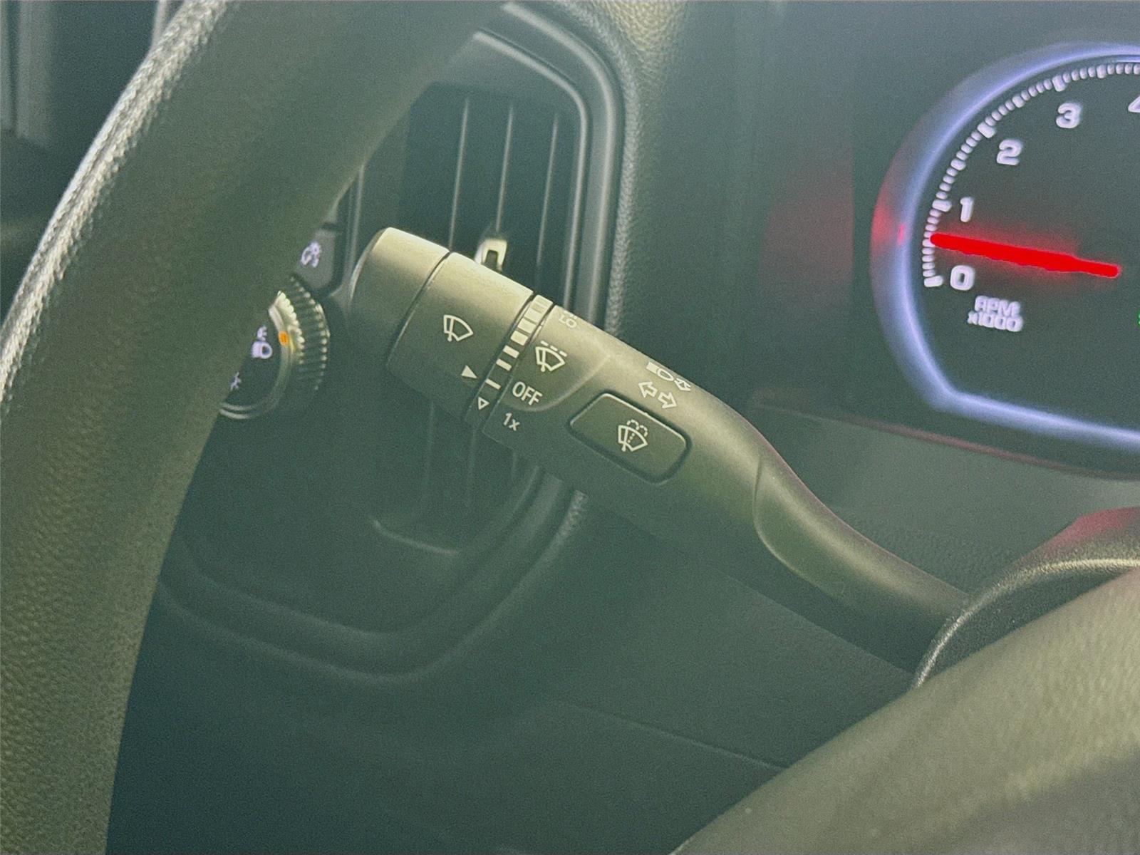2023 GMC Sierra 3500HD Pro - Photo 6