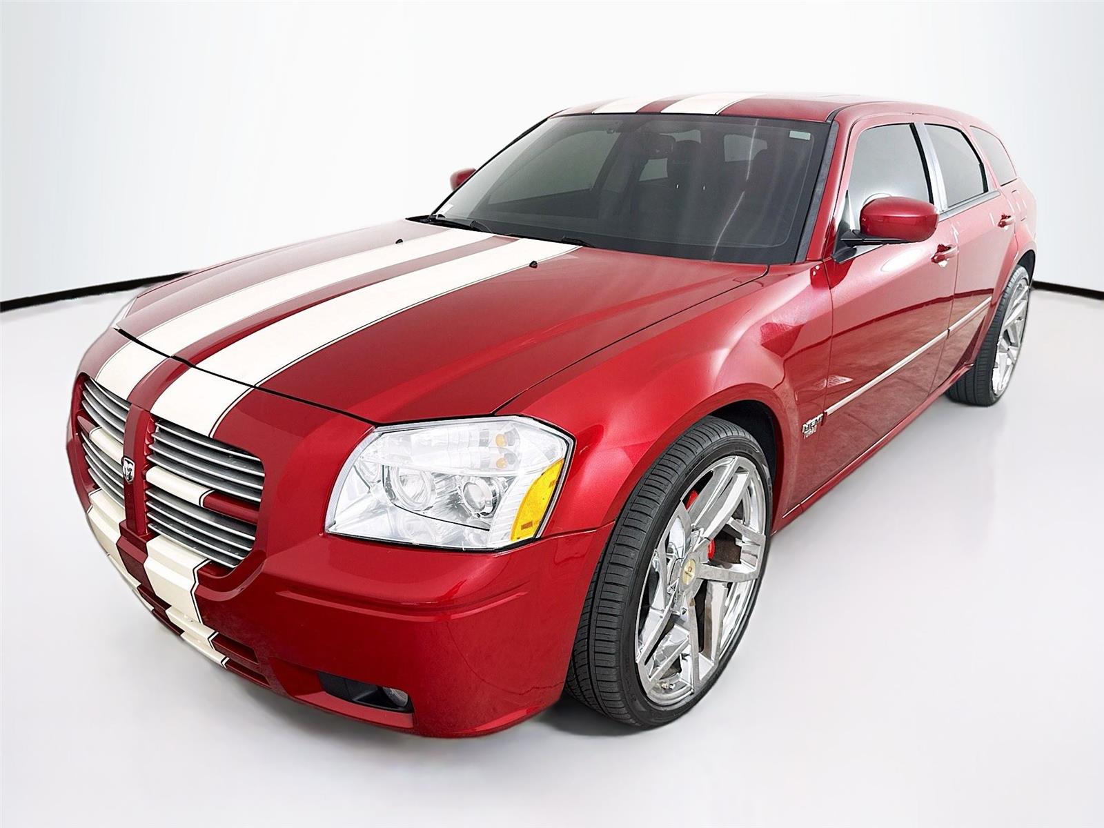 Inferno Red Crystal Pearl 2006 Dodge Magnum SRT8 RWD Wagon Rear-Wheel Drive 5-Speed Automatic
