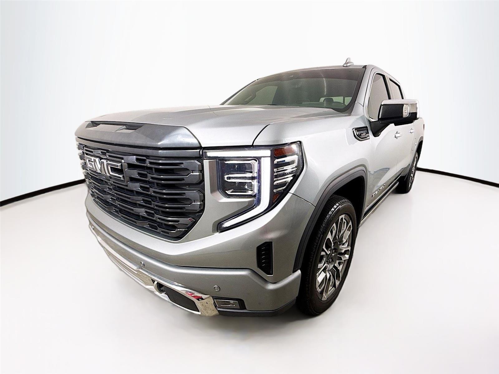 2023 GMC Sierra 4WD Crew Cab Short Box Denali Ultimate's photo