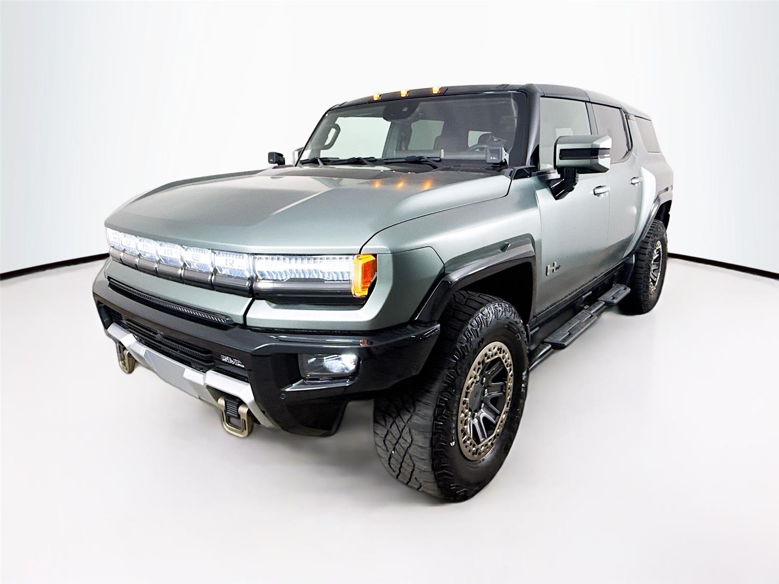 2024 GMC Hummer EV 3X SUV's photo