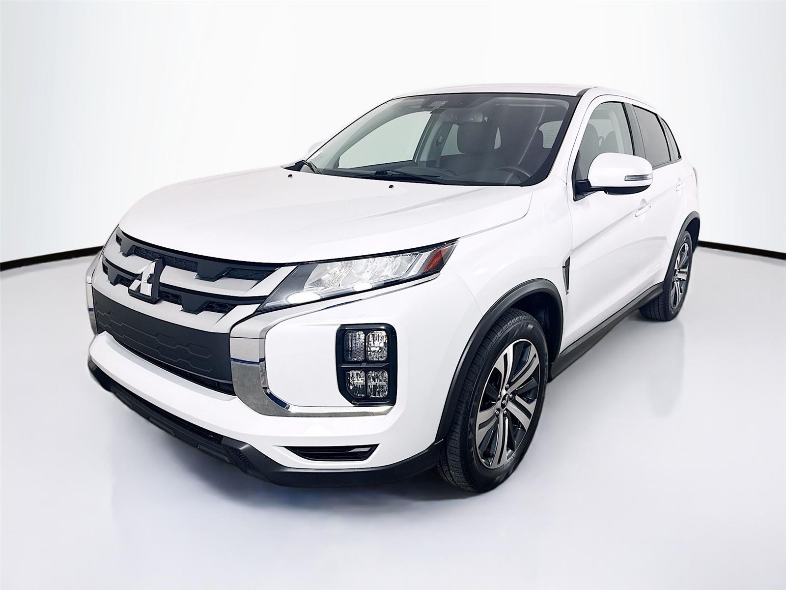 2024 Mitsubishi Outlander Sport 2.0 SE AWC CVT's photo