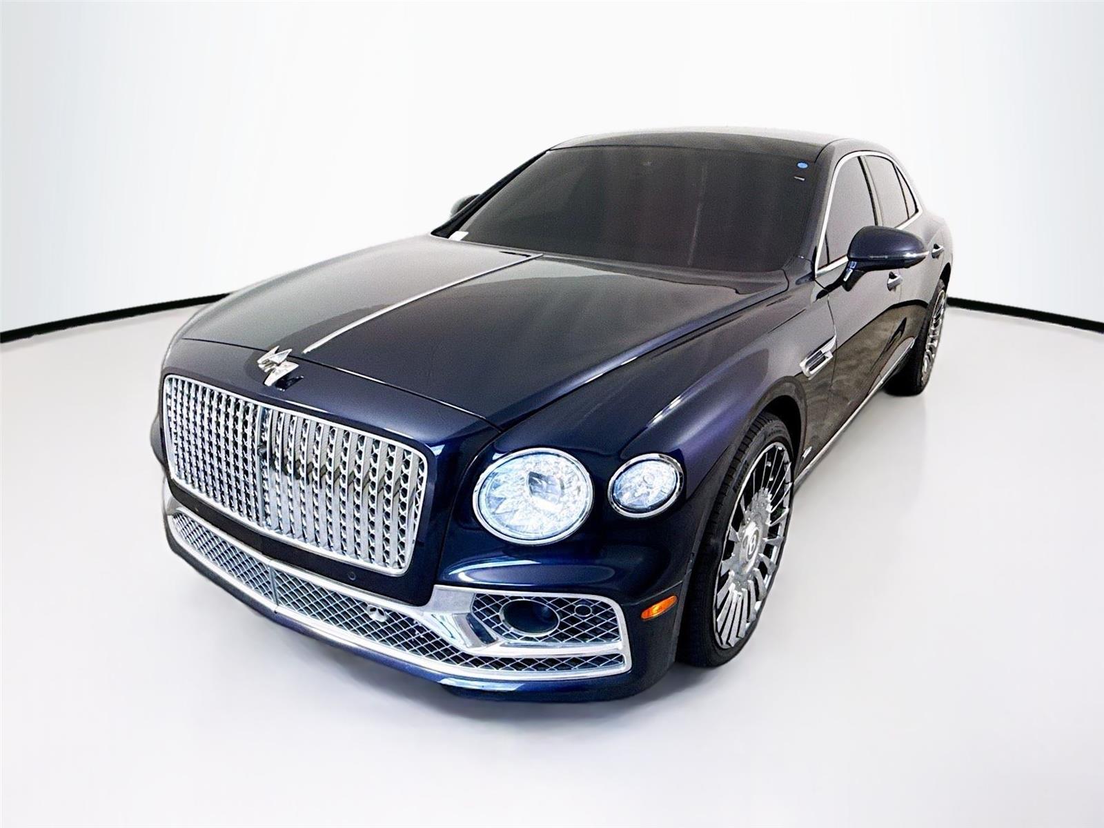 2022 Bentley Flying Spur's photo