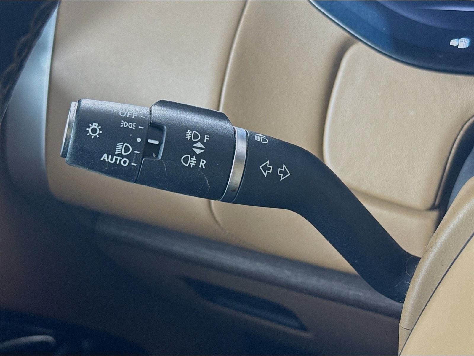 2023 Land Rover Range Rover SE - Photo 6