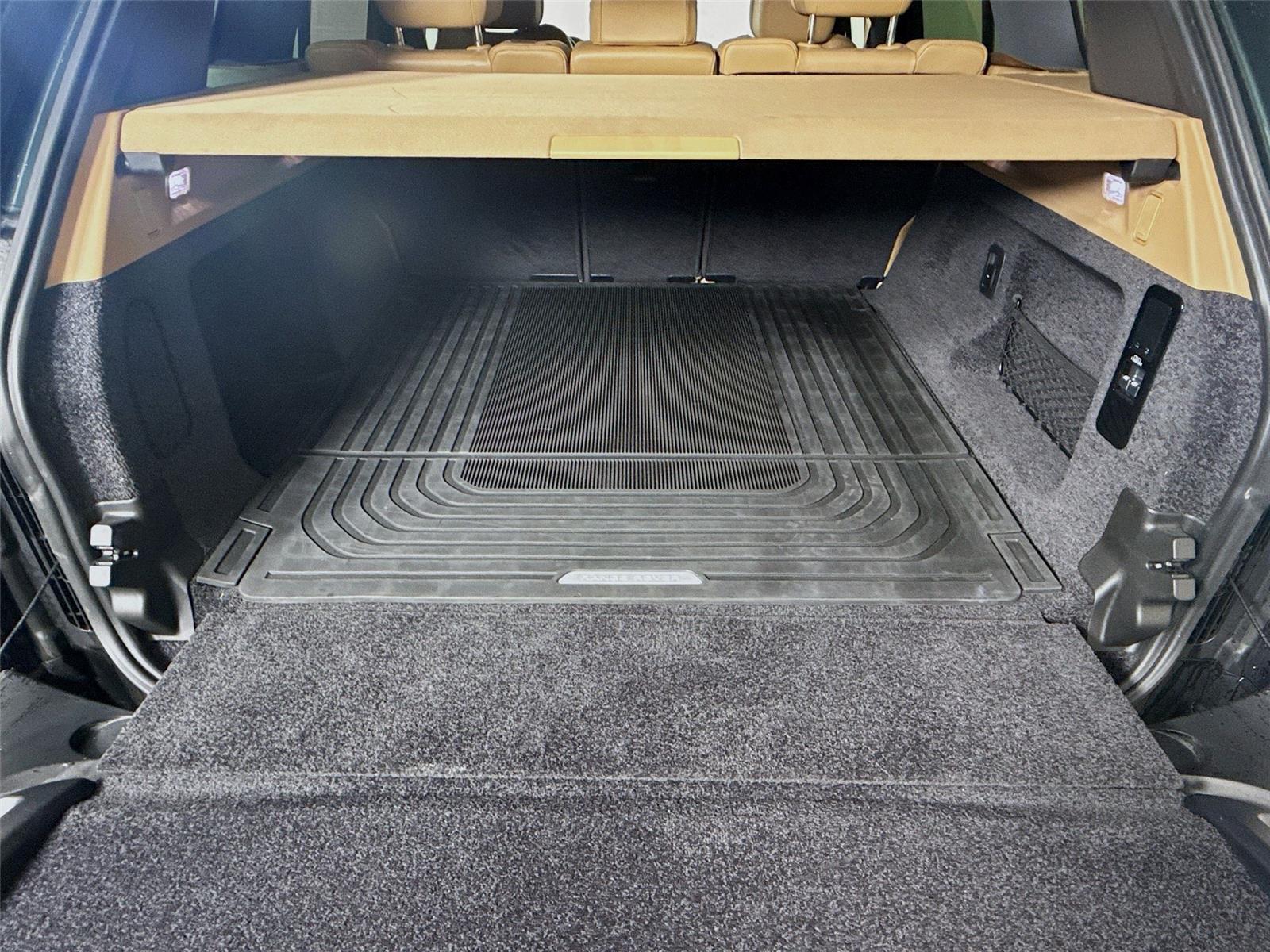 2023 Land Rover Range Rover SE - Photo 20