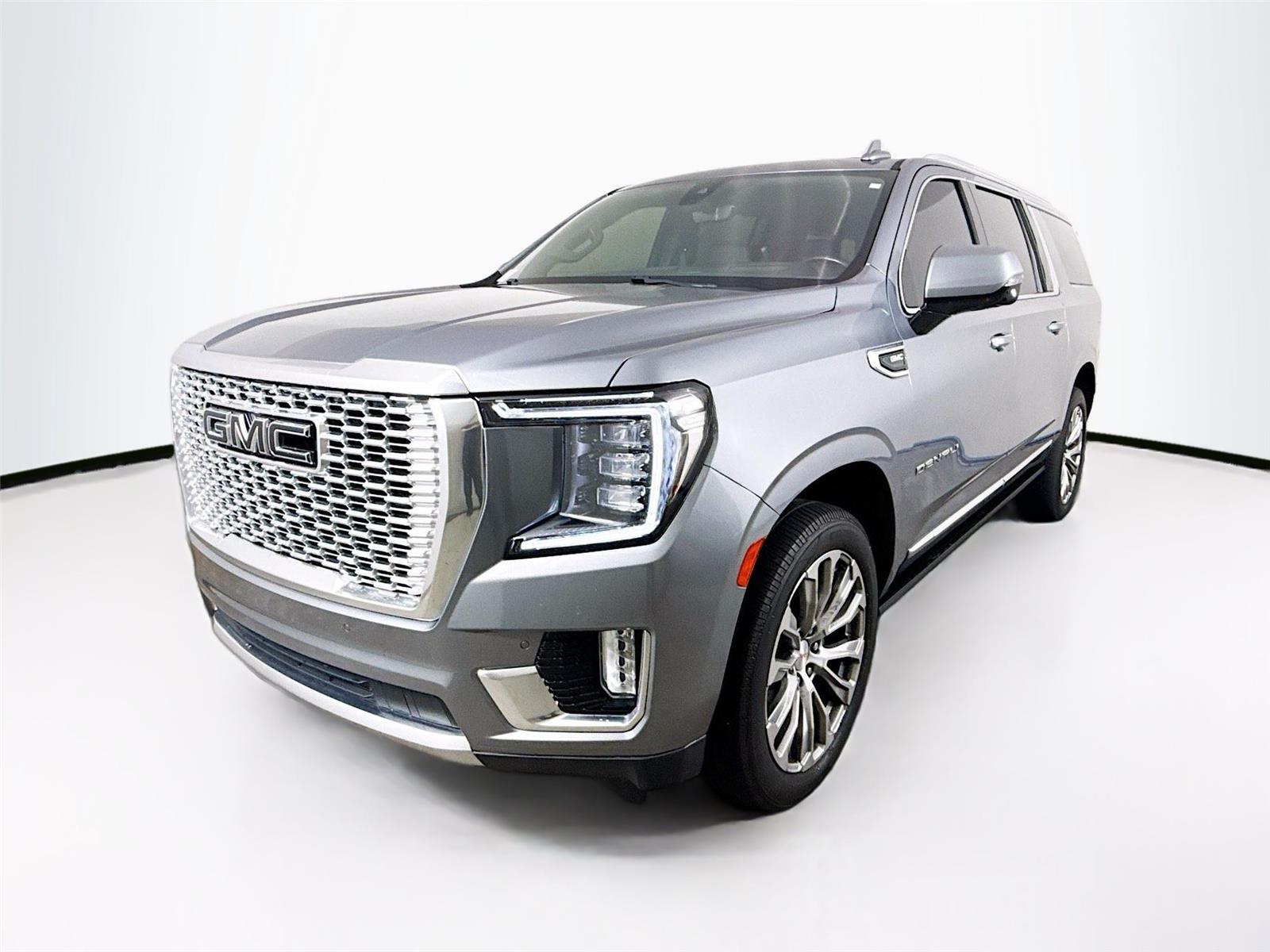 2022 GMC Yukon Denali AWD's photo