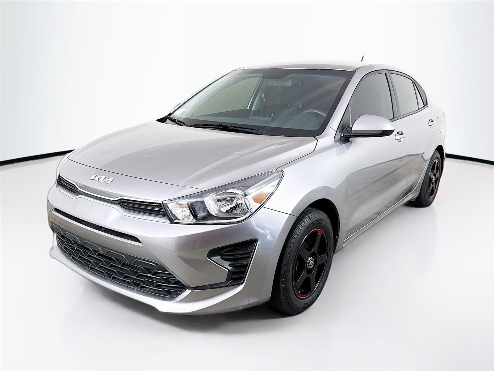 2023 Kia Rio S iVT's photo