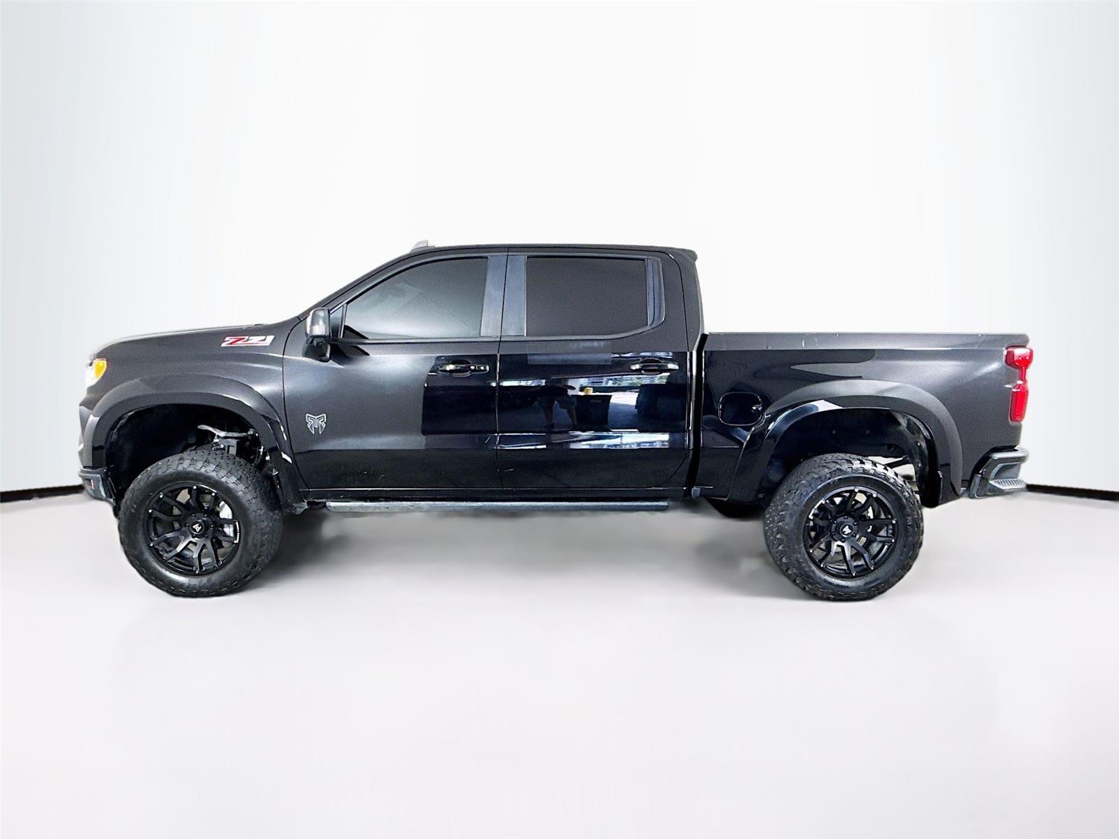2023 Chevrolet Silverado 1500 RST - Photo 11