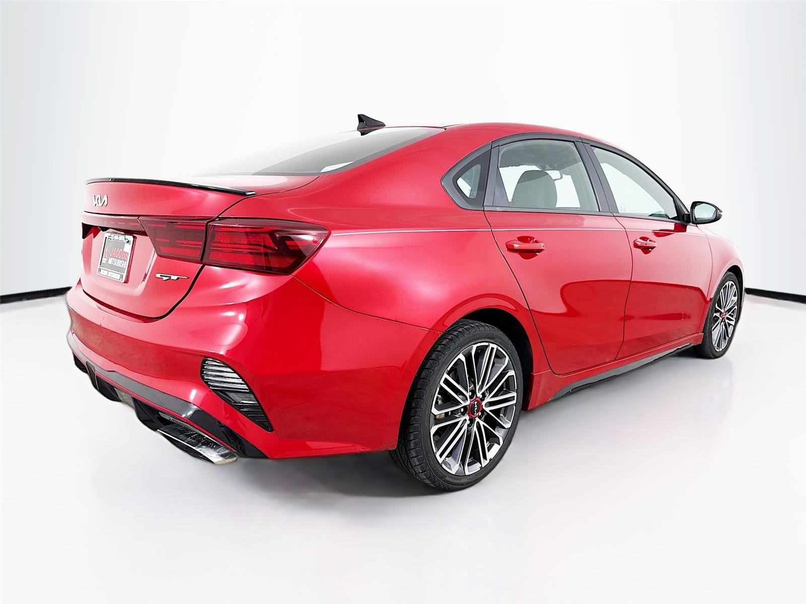 2024 Kia Forte GT - Photo 13