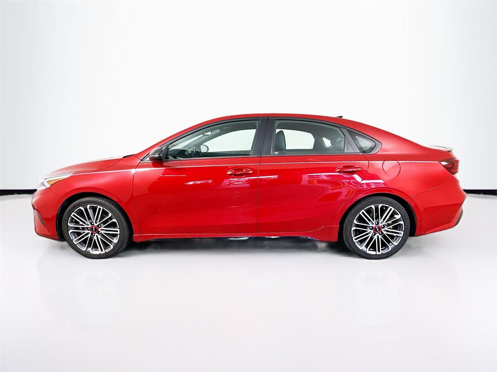2024 Kia Forte GT - Photo 7