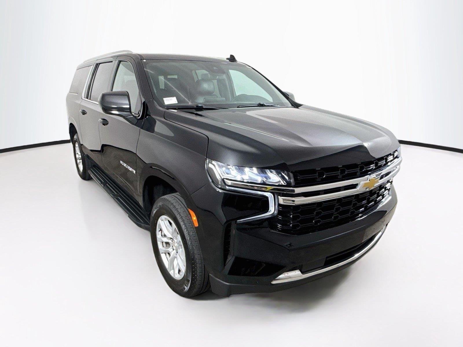 2024 Chevrolet Suburban LS - Photo 8