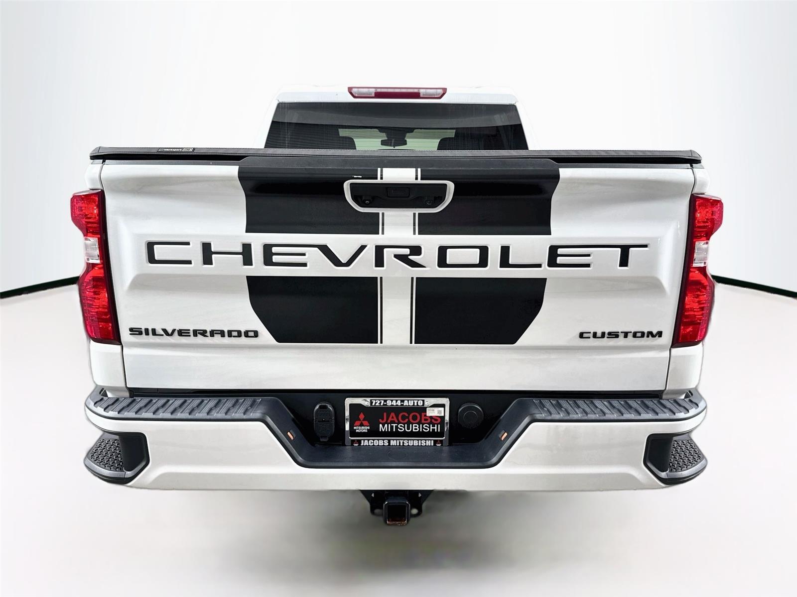 2024 Chevrolet Silverado 1500 Custom - Photo 4