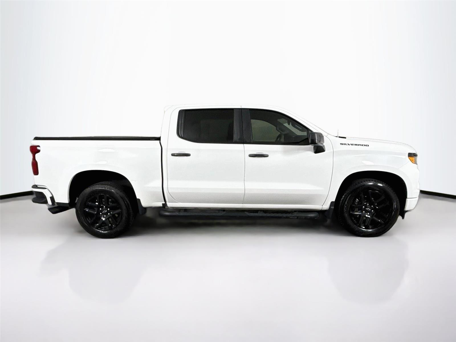 2024 Chevrolet Silverado 1500 Custom - Photo 6