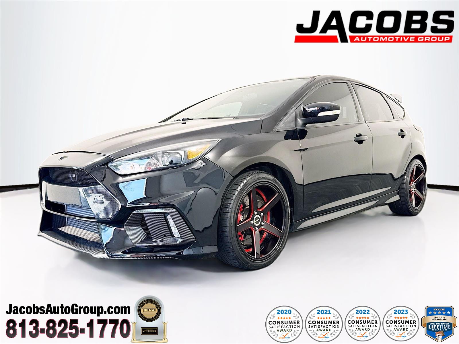 Shadow Black 2018 Ford Focus Hatchback Front-Wheel Drive 6-Speed Manual
