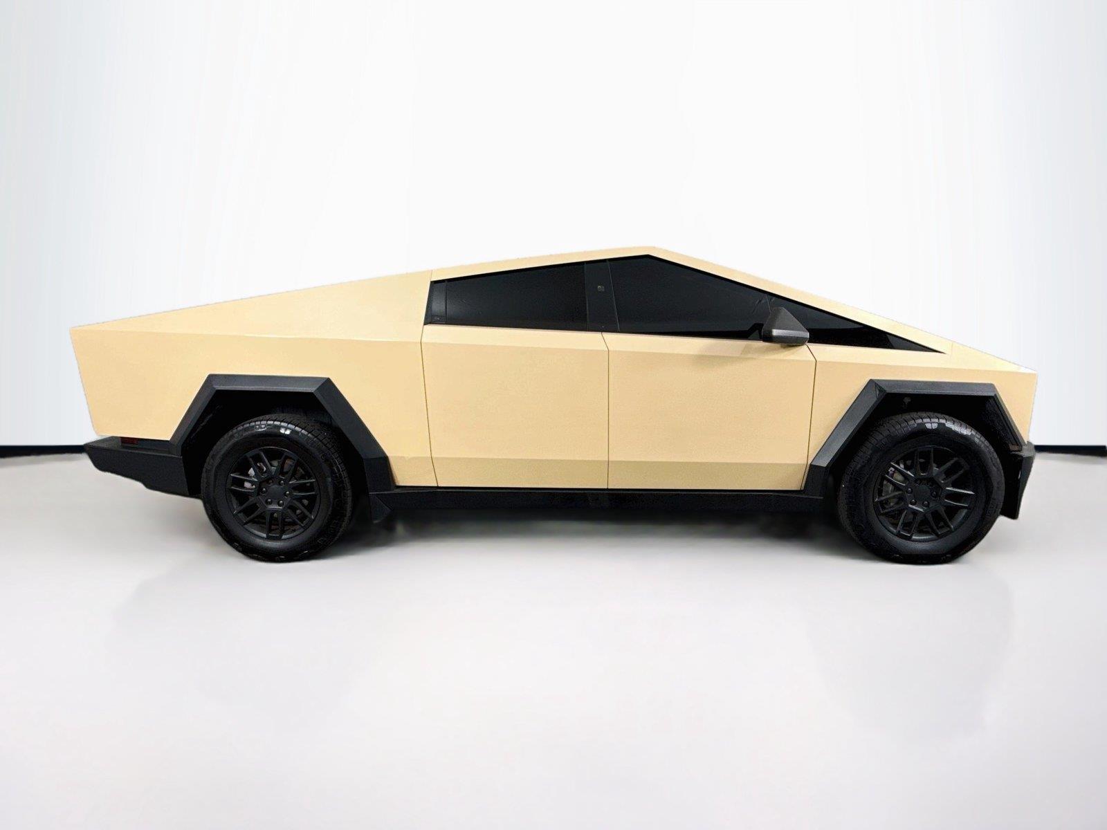 2024 Tesla Cybertruck Base - Photo 7