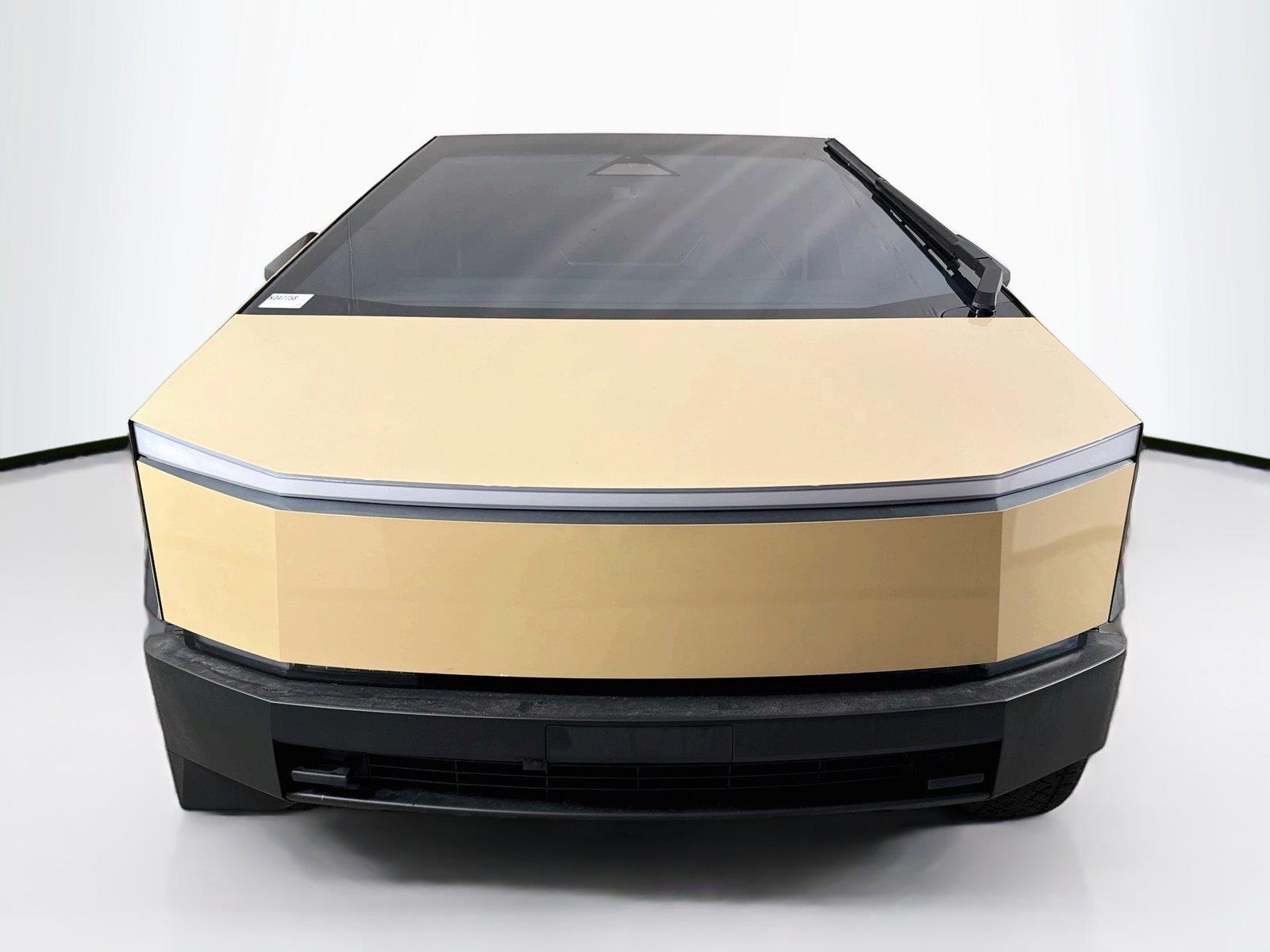 2024 Tesla Cybertruck Base - Photo 9