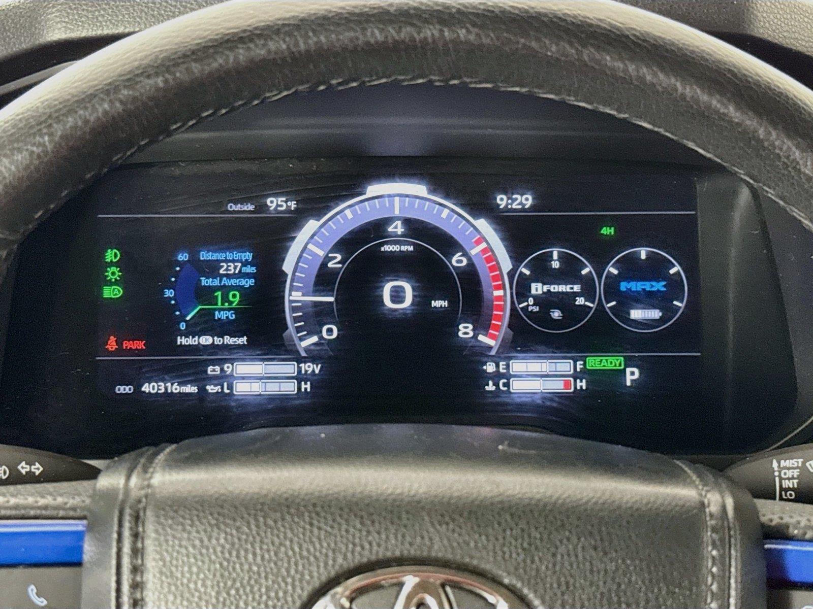 2024 Toyota Tundra Limited - Photo 12