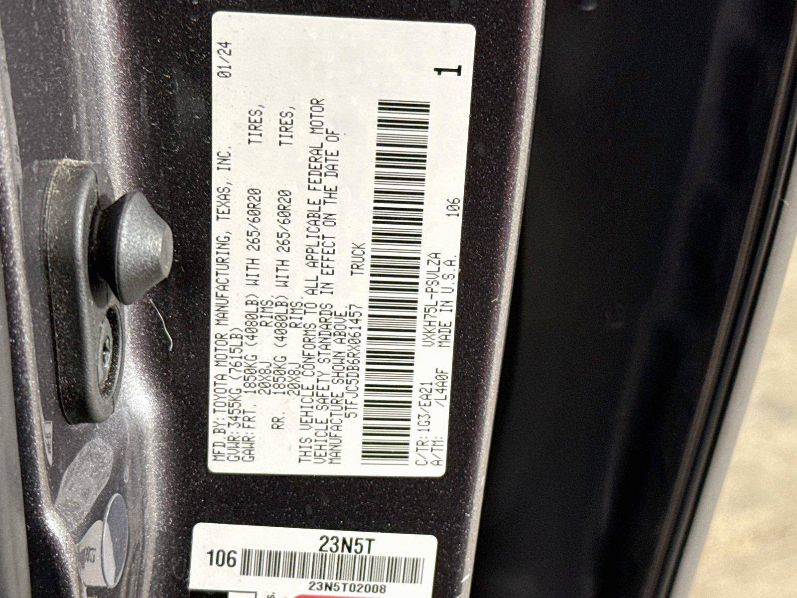2024 Toyota Tundra Limited - Photo 30