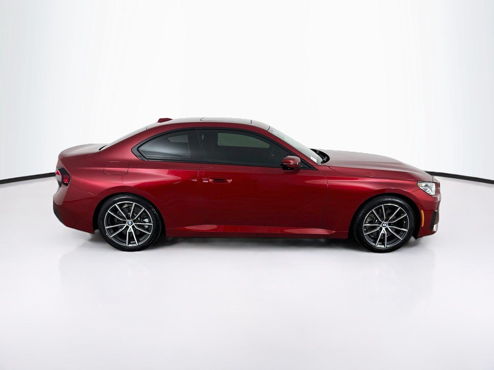 2025 BMW 2 Series photo 6