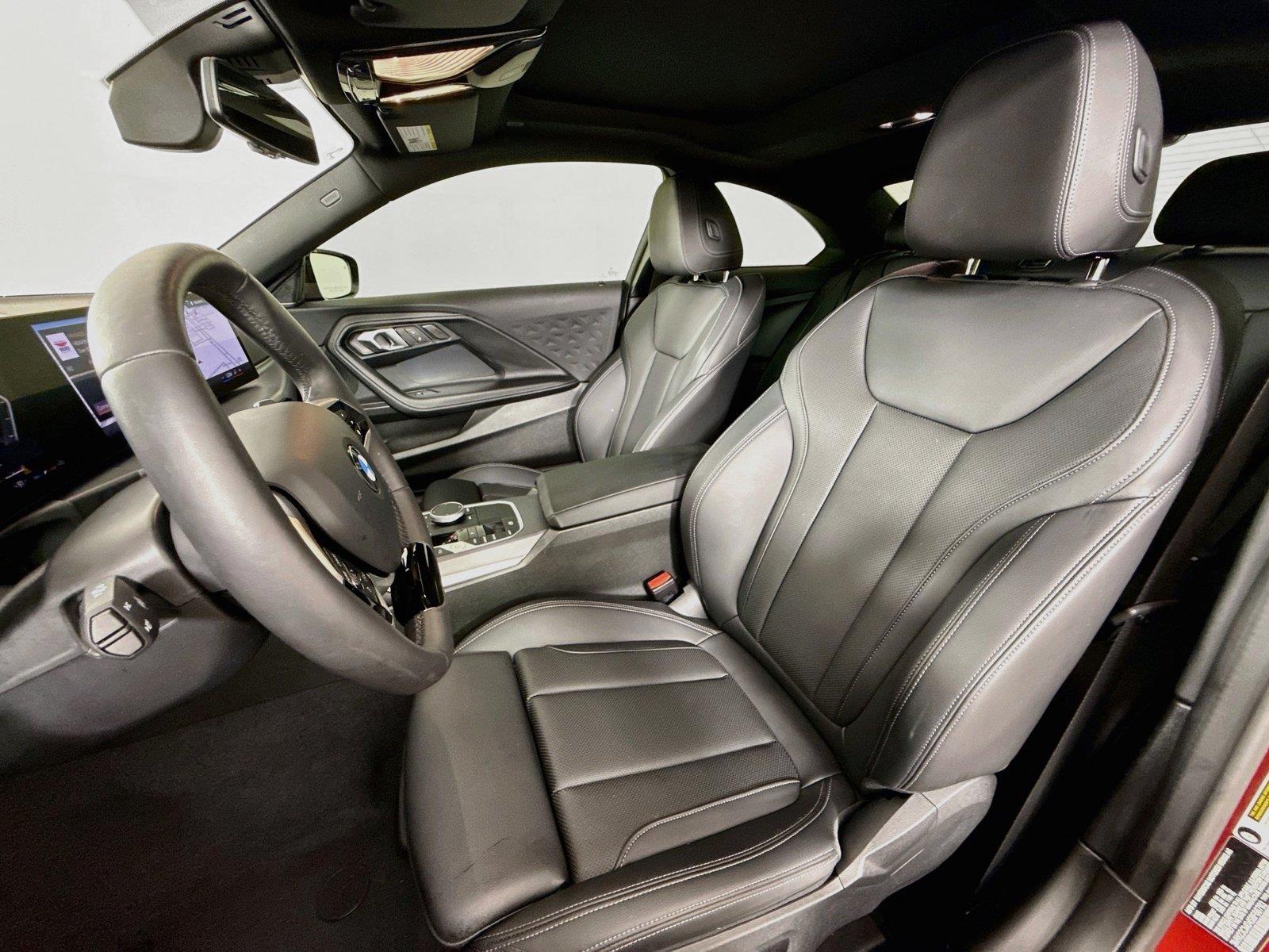 2025 BMW 2 Series photo 9