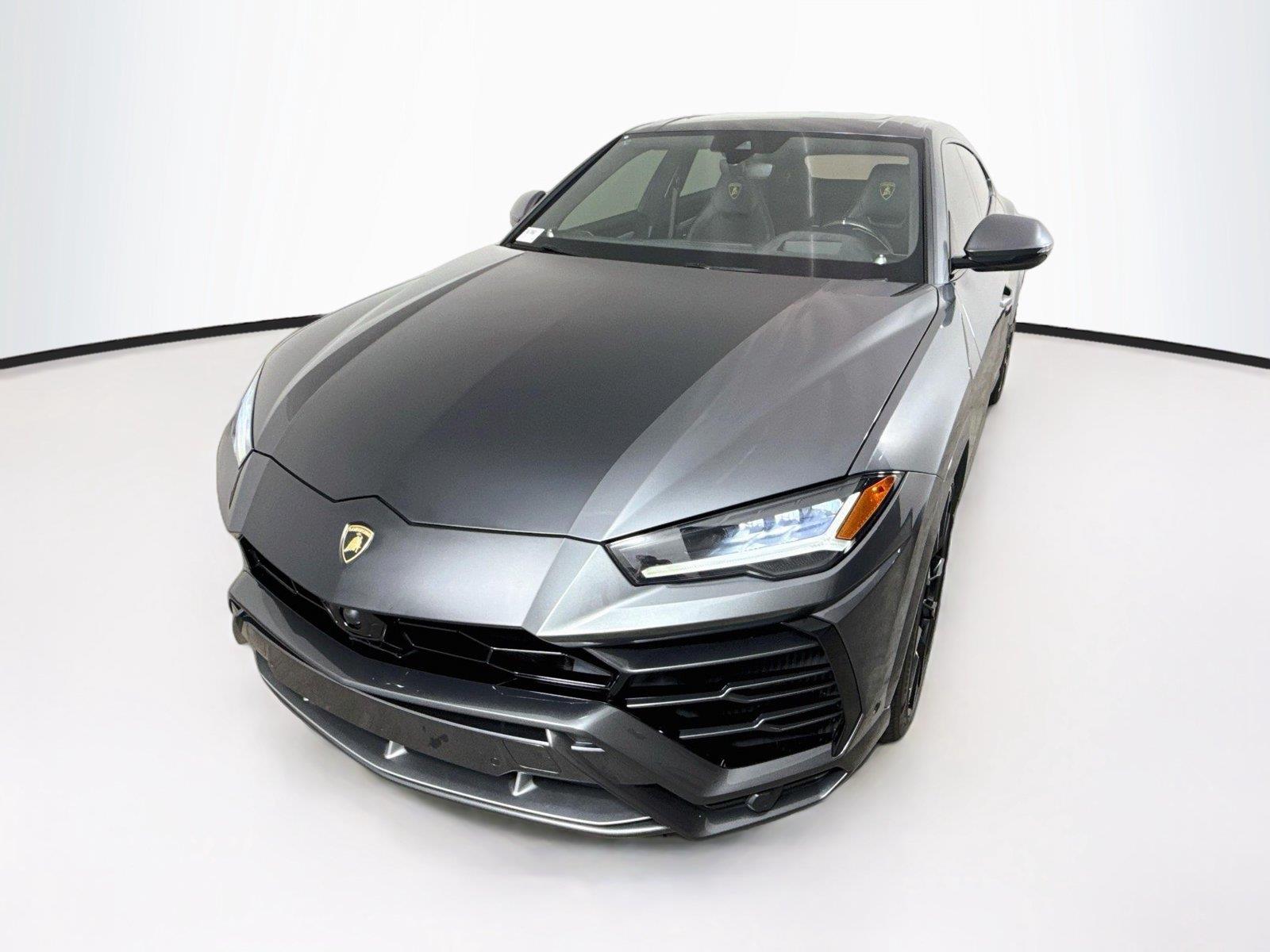 2020 Lamborghini Urus