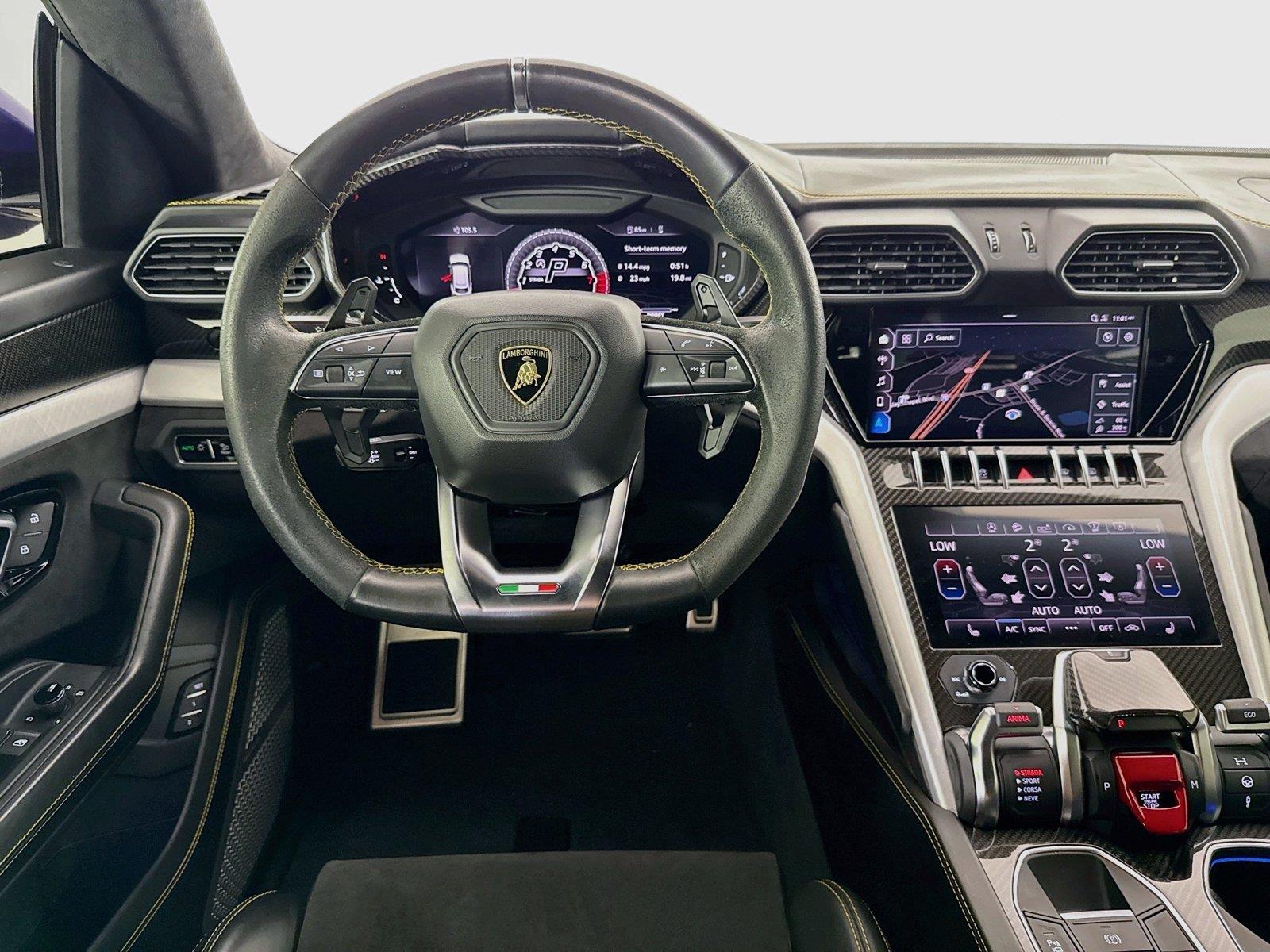 2020 Lamborghini Urus photo 10