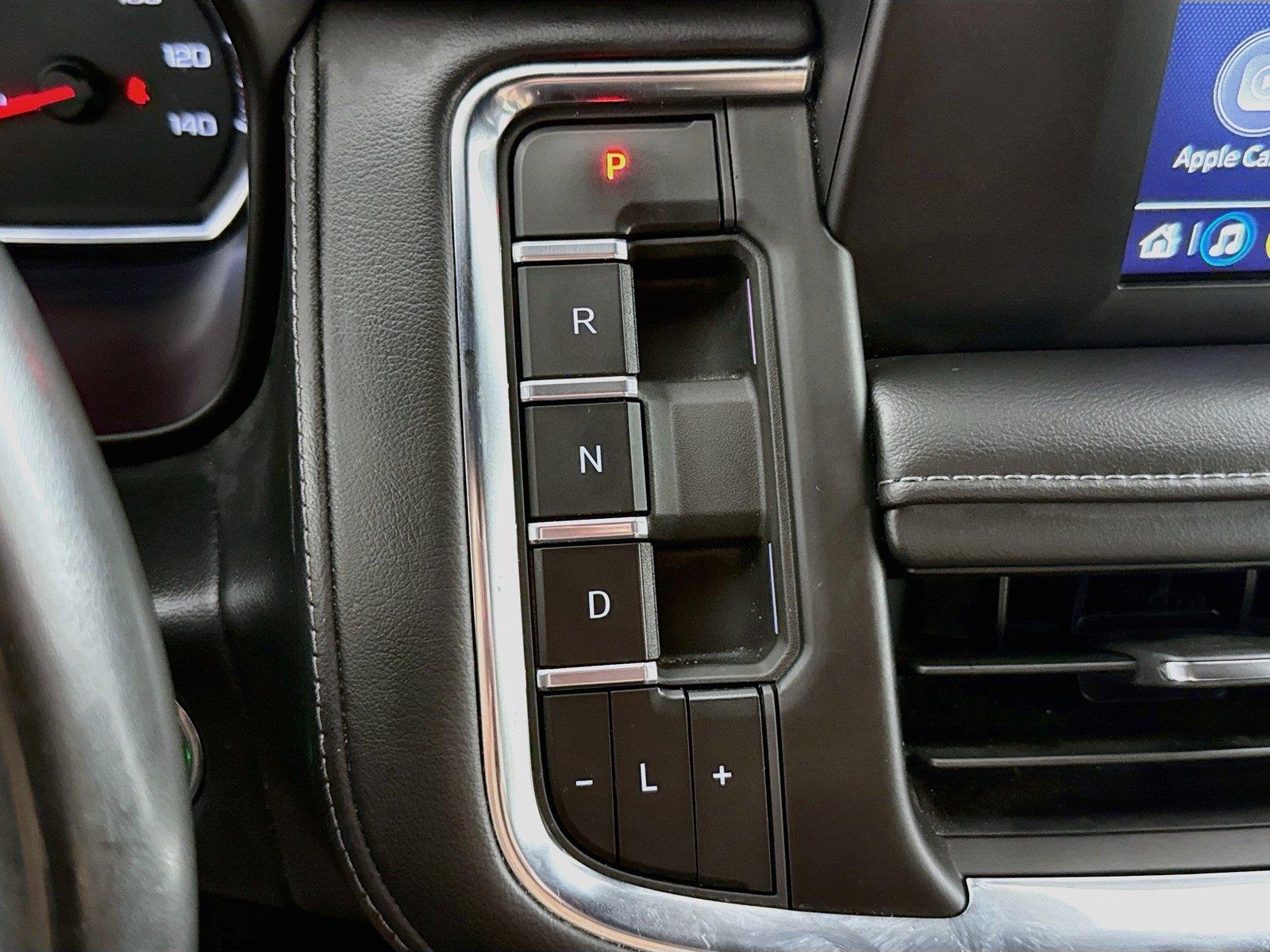 2024 Chevrolet Suburban LS - Photo 22