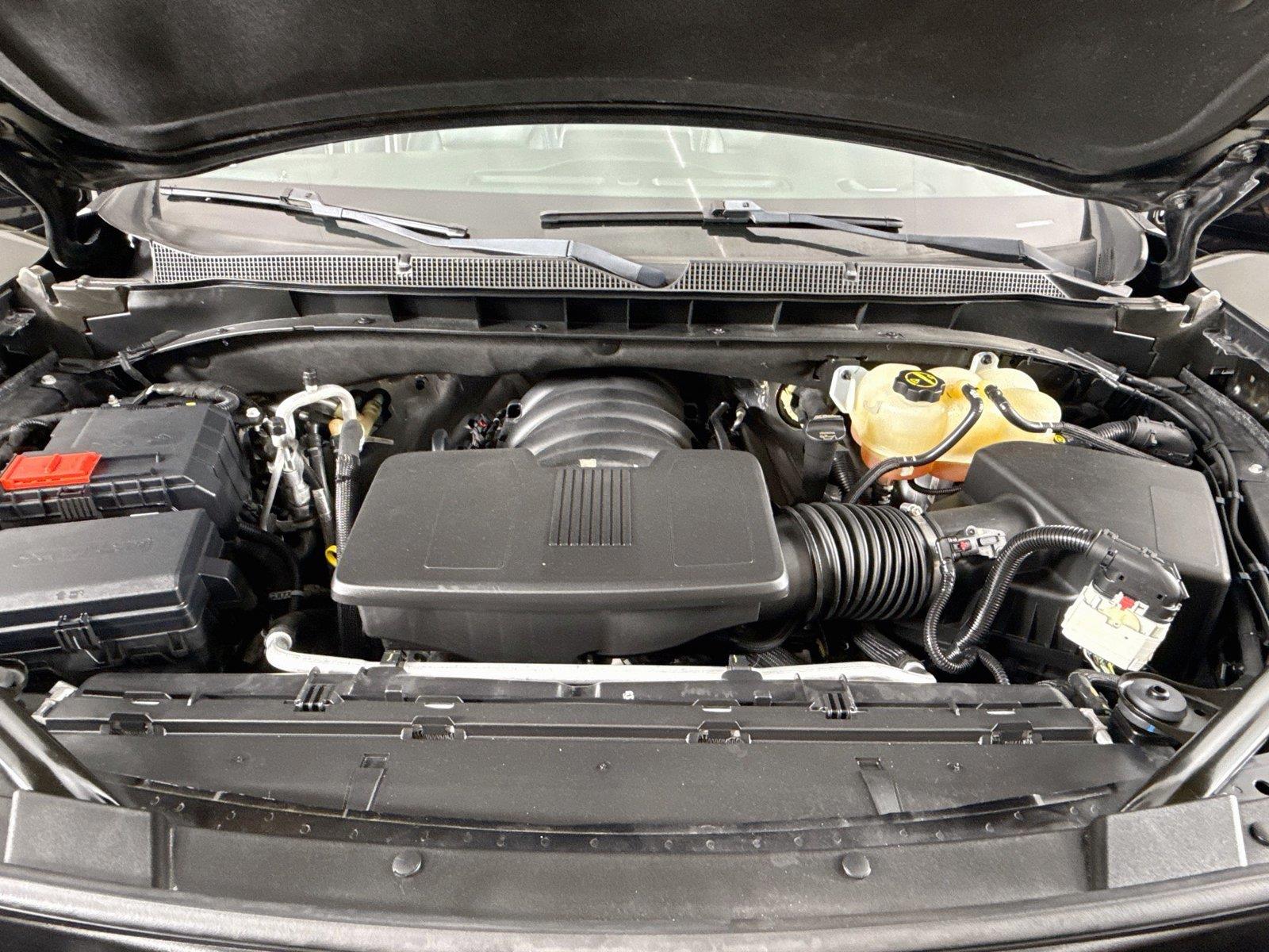 2024 Chevrolet Suburban LS - Photo 34