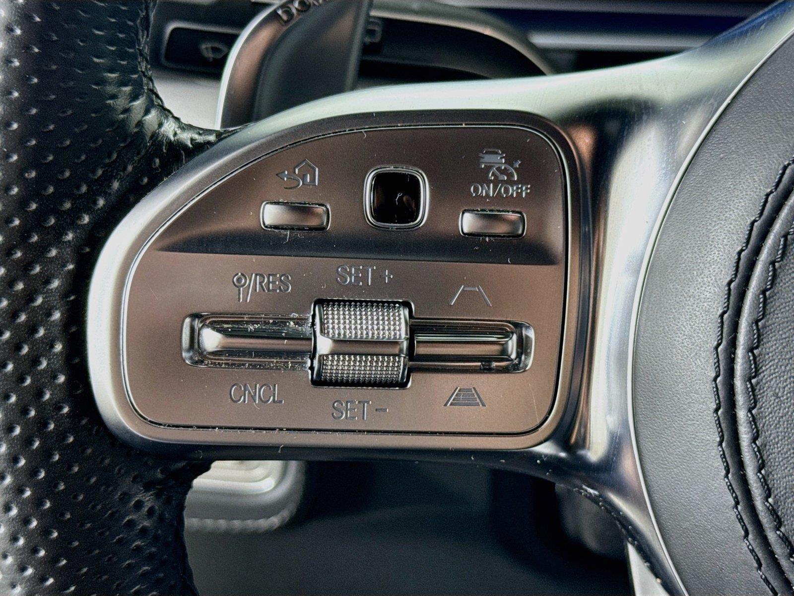 2022 Mercedes-Benz GLS photo 9