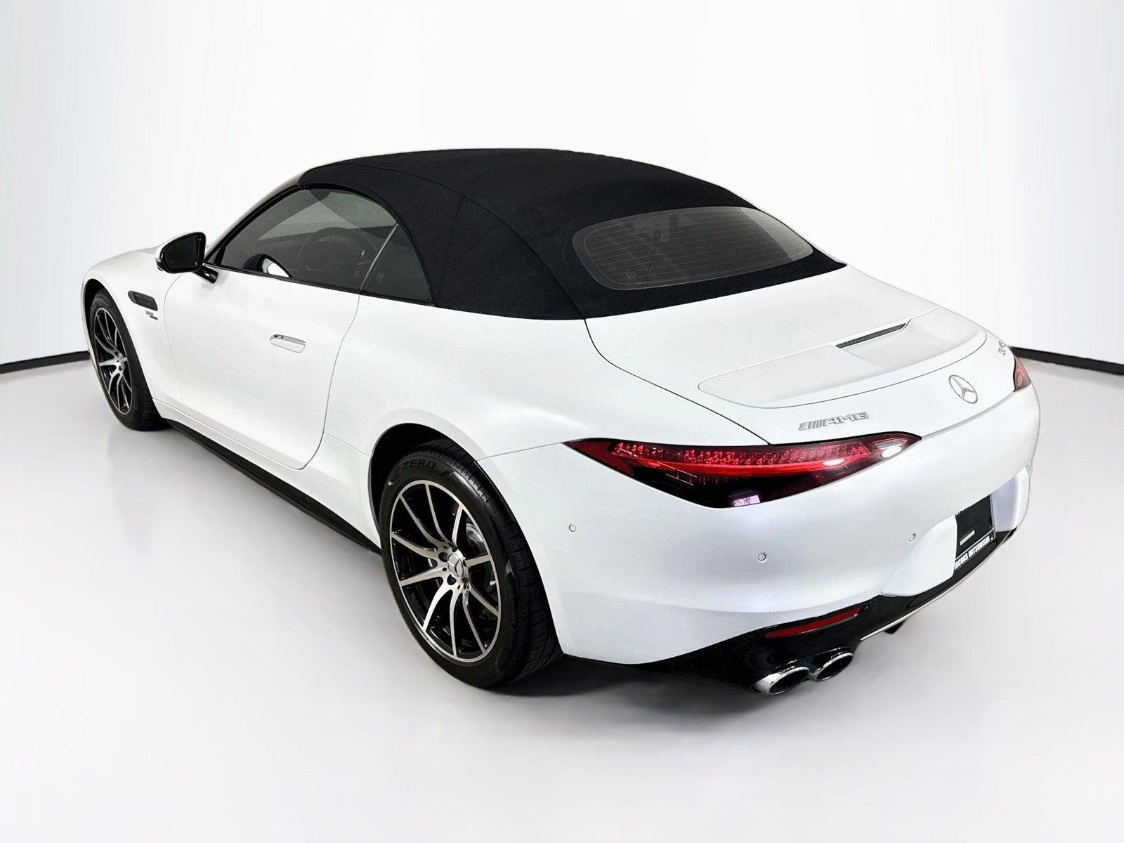 2023 Mercedes-Benz SL photo 3
