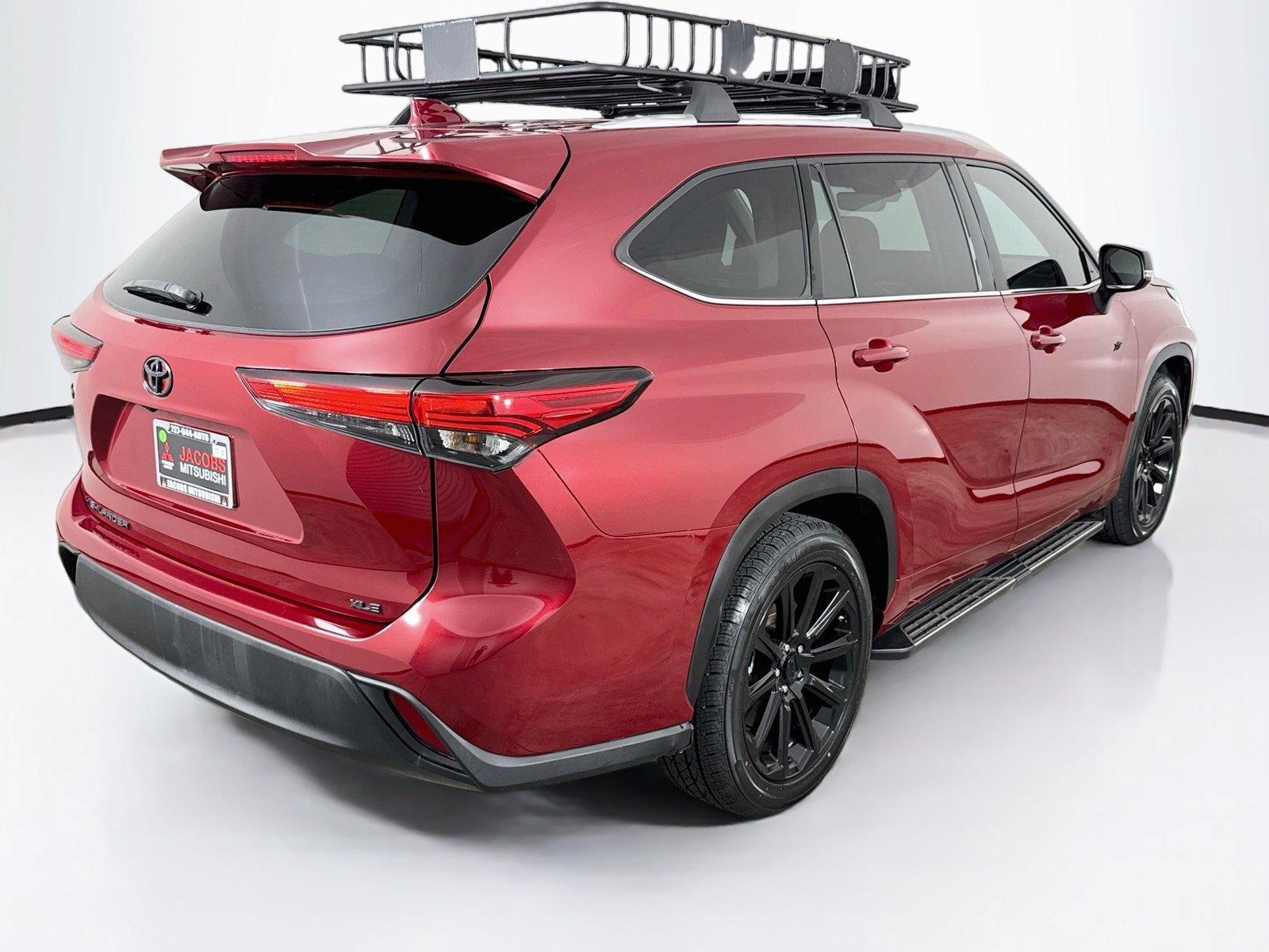 2022 Toyota Highlander photo 5
