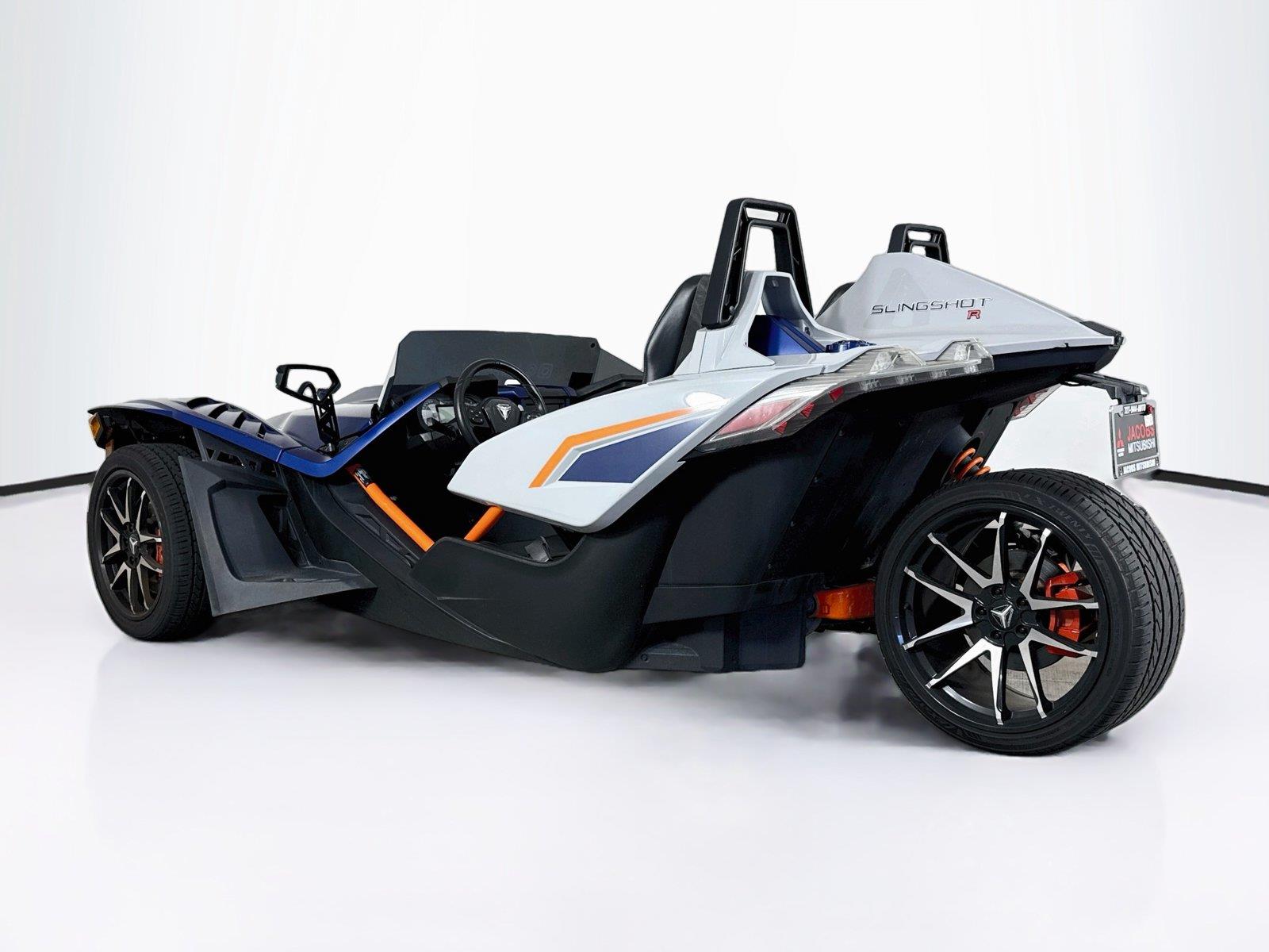 2022 POLARIS SLINGSHOT photo 3