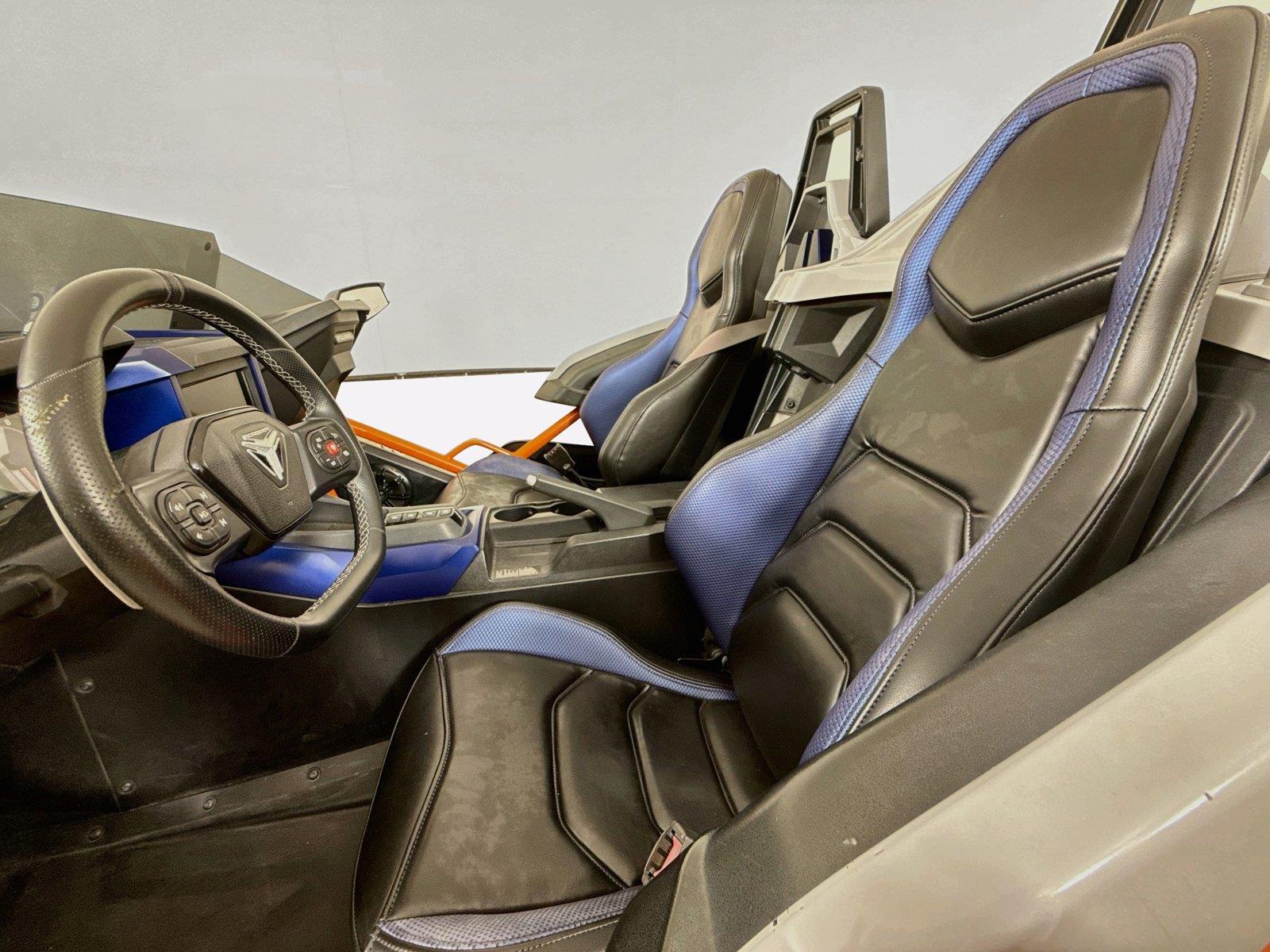2022 POLARIS SLINGSHOT photo 8