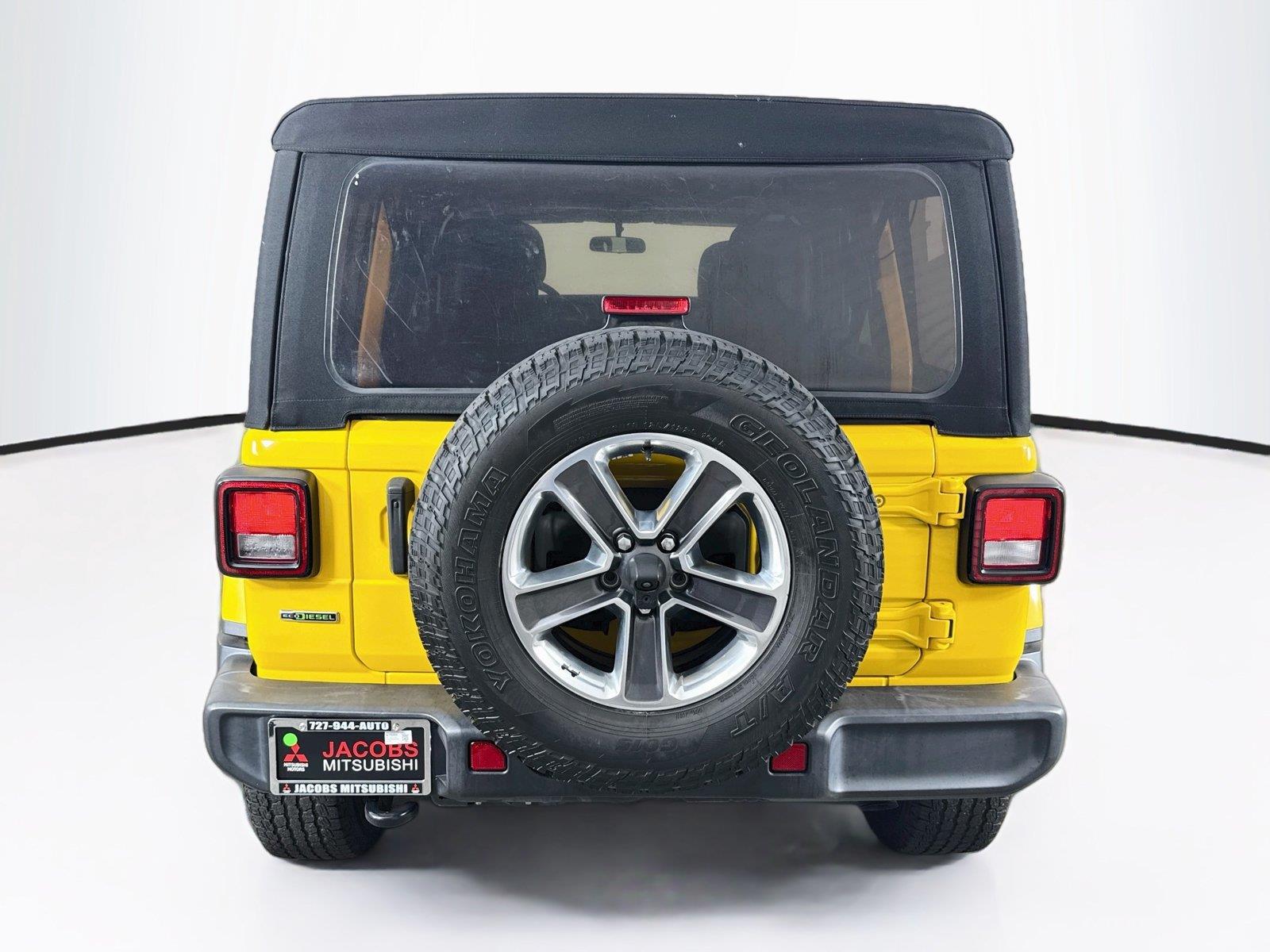 2021 Jeep Wrangler photo 5