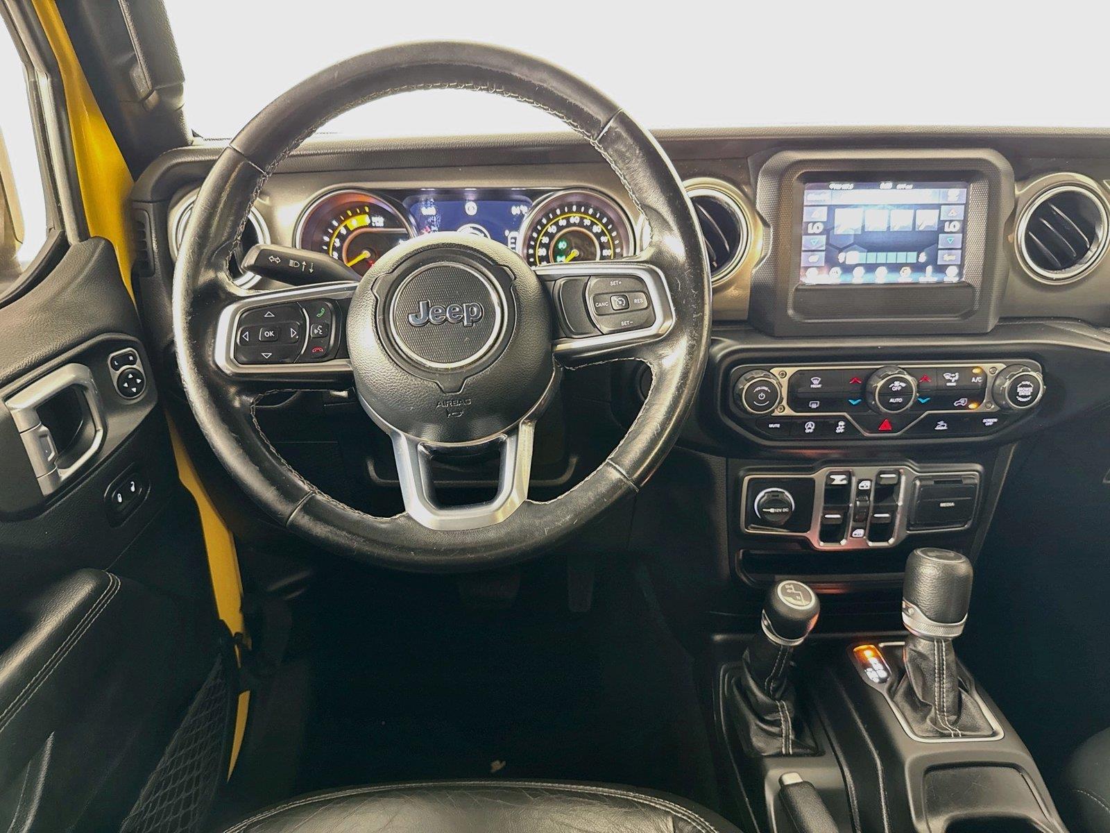 2021 Jeep Wrangler photo 12