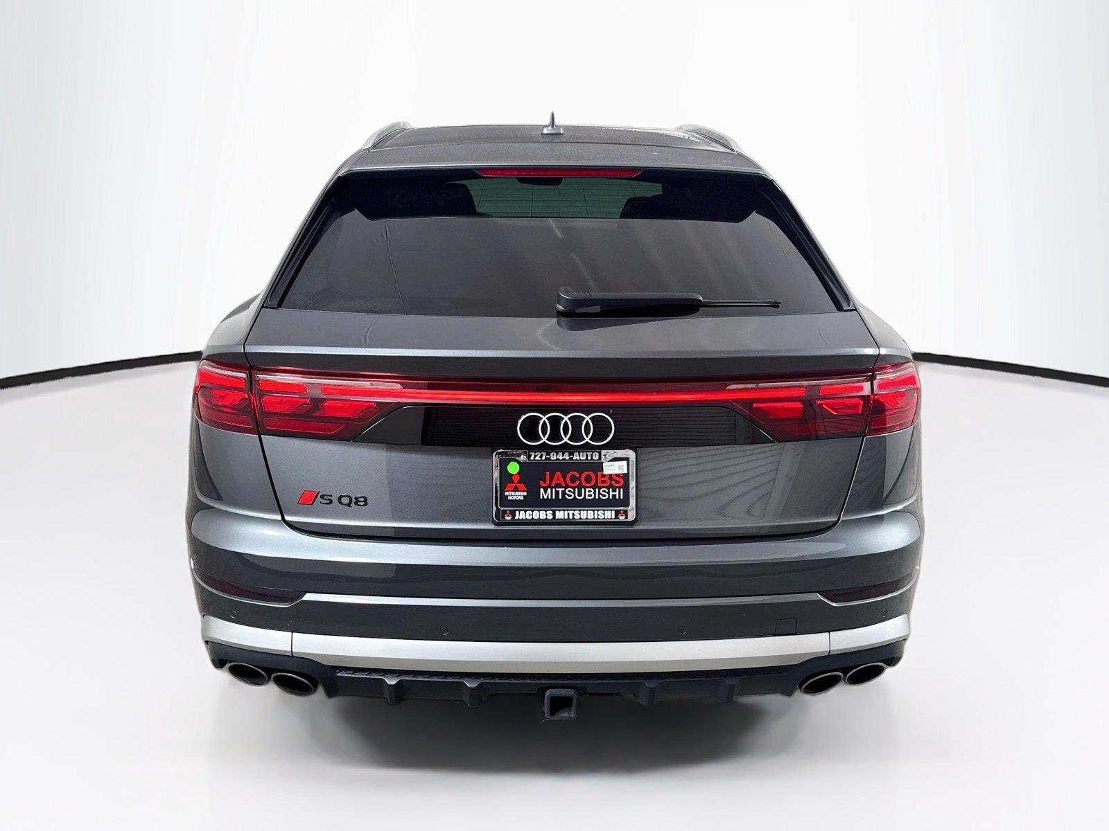 2024 Audi SQ8 photo 4