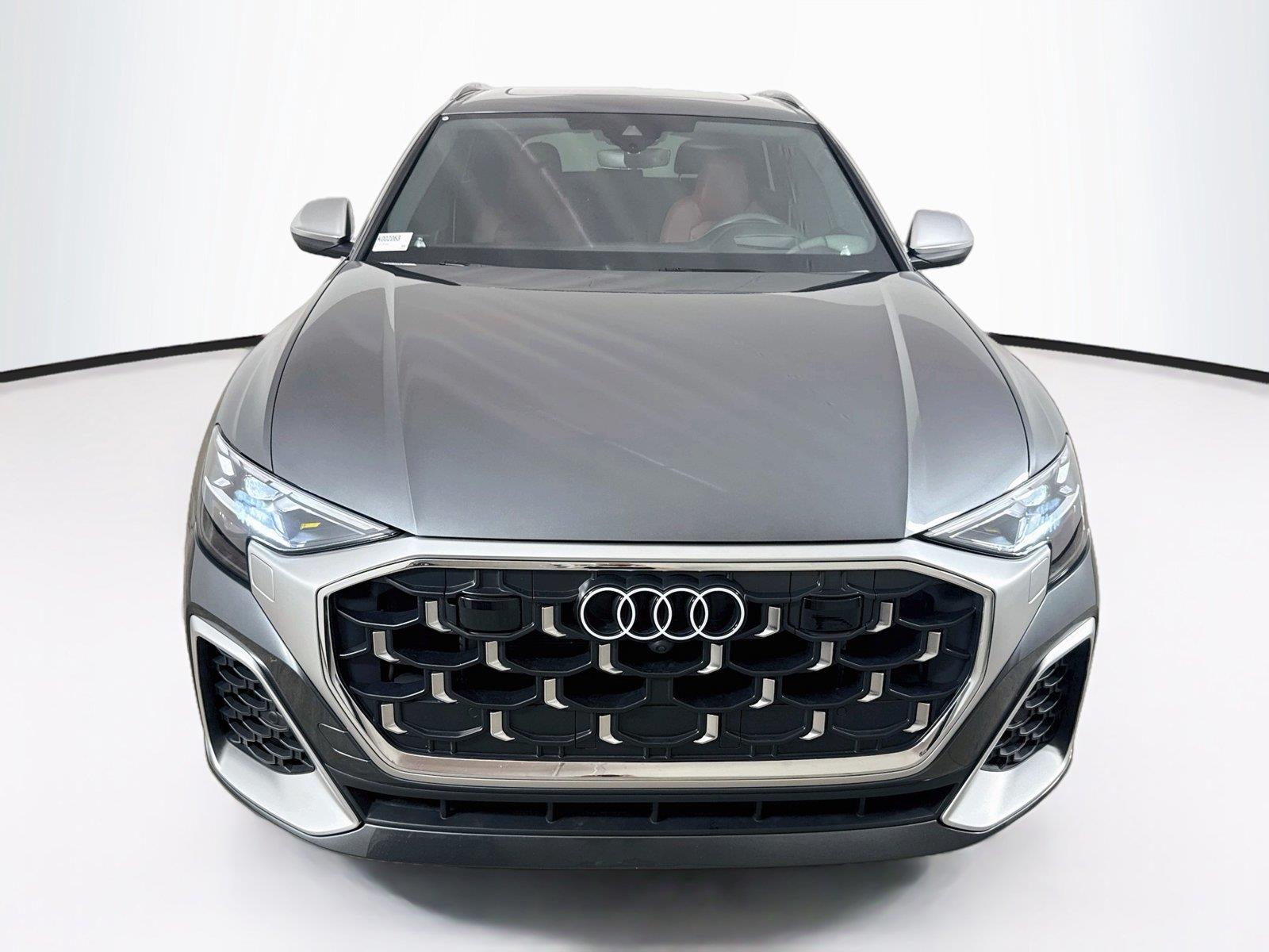 2024 Audi SQ8 photo 8